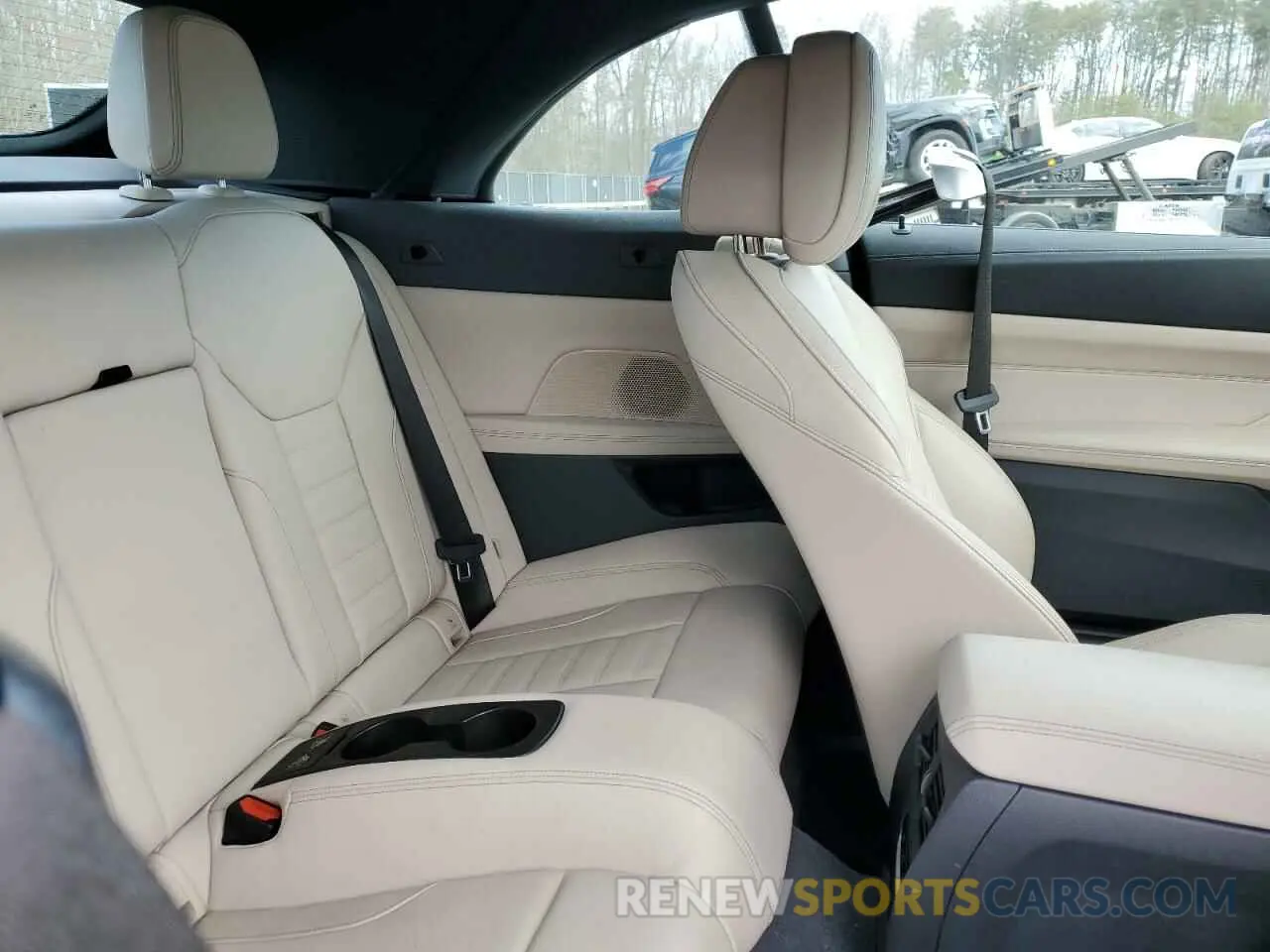 10 Фотография поврежденного автомобиля WBA43AT09RCP00263 BMW 4 SERIES 2024