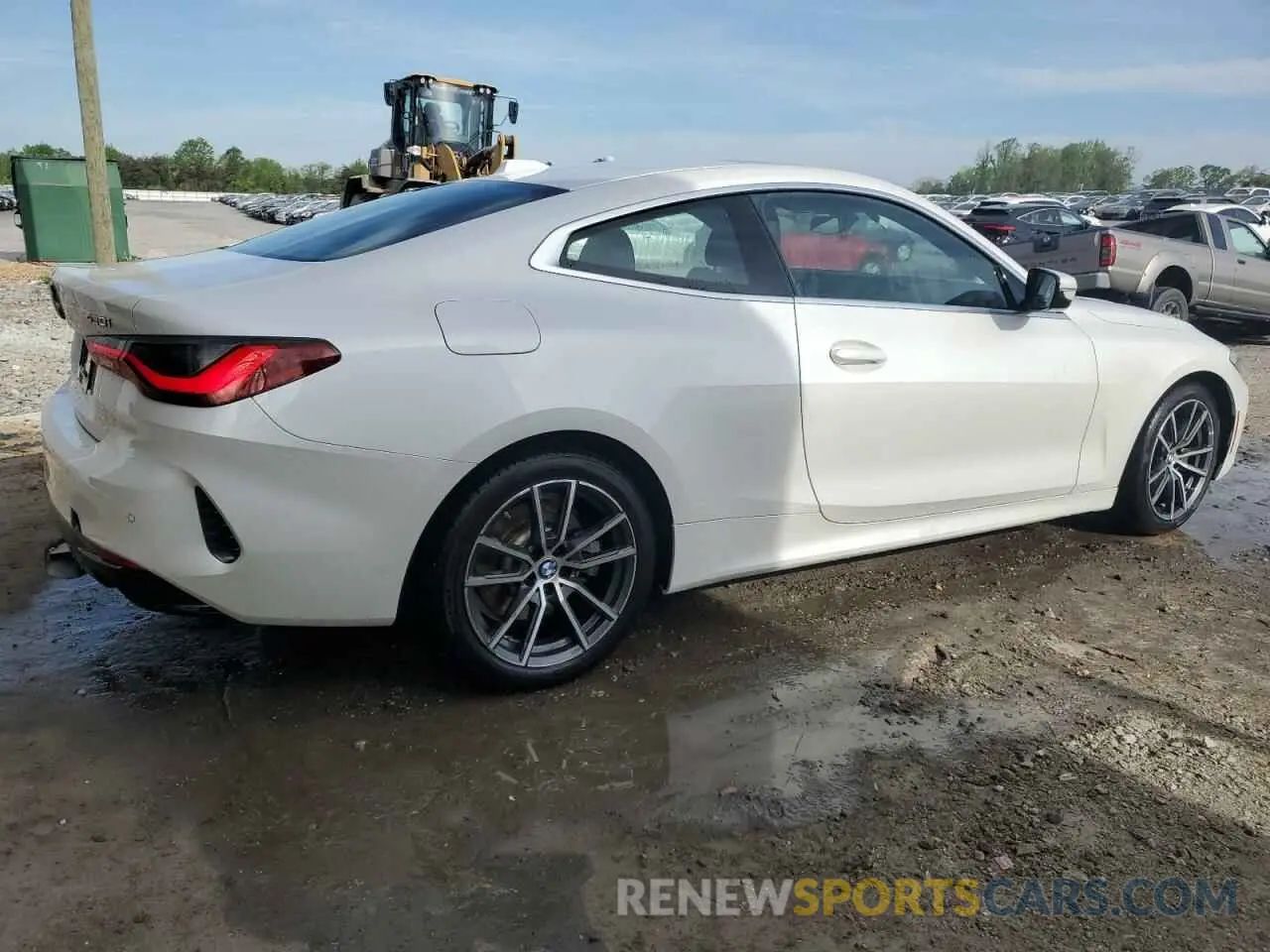 3 Фотография поврежденного автомобиля WBA53AP00RCR73980 BMW 4 SERIES 2024