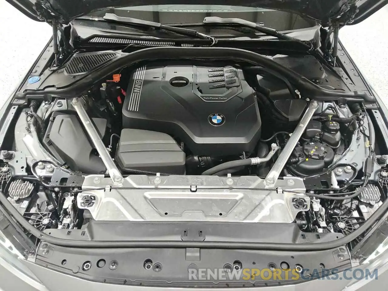11 Фотография поврежденного автомобиля WBA53AP01RCR82185 BMW 4 SERIES 2024
