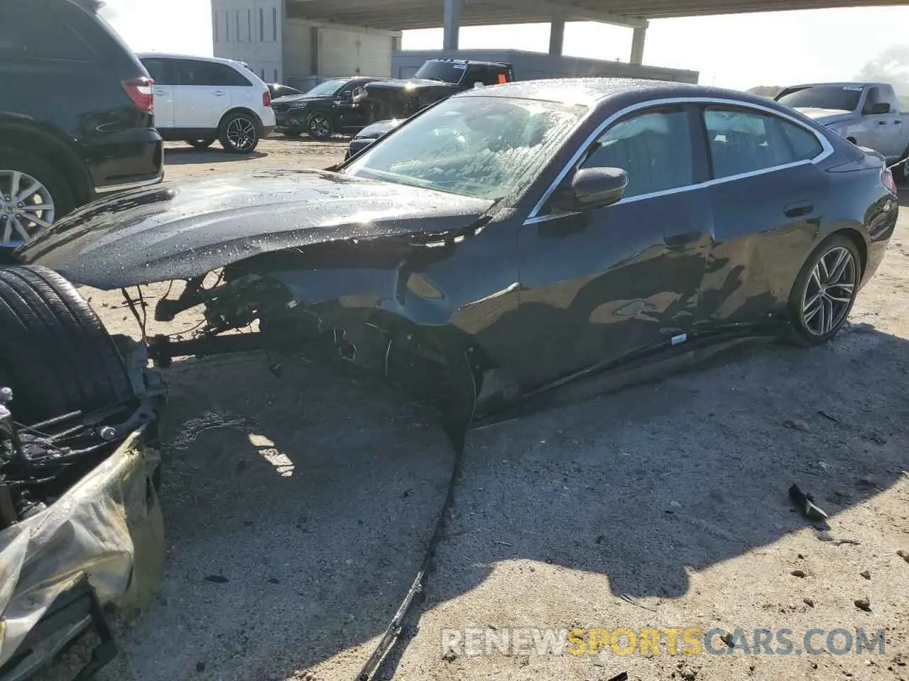 1 Photograph of a damaged car WBA63AV00RFS90506 BMW 4 SERIES 2024
