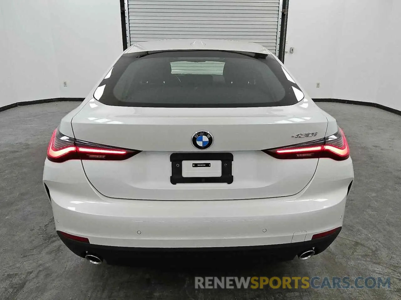 6 Photograph of a damaged car WBA63AV00RFT05585 BMW 4 SERIES 2024