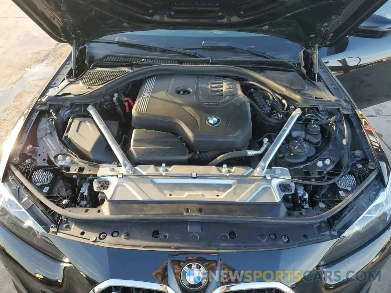 11 Фотография поврежденного автомобиля WBA63AV01RFP84678 BMW 4 SERIES 2024
