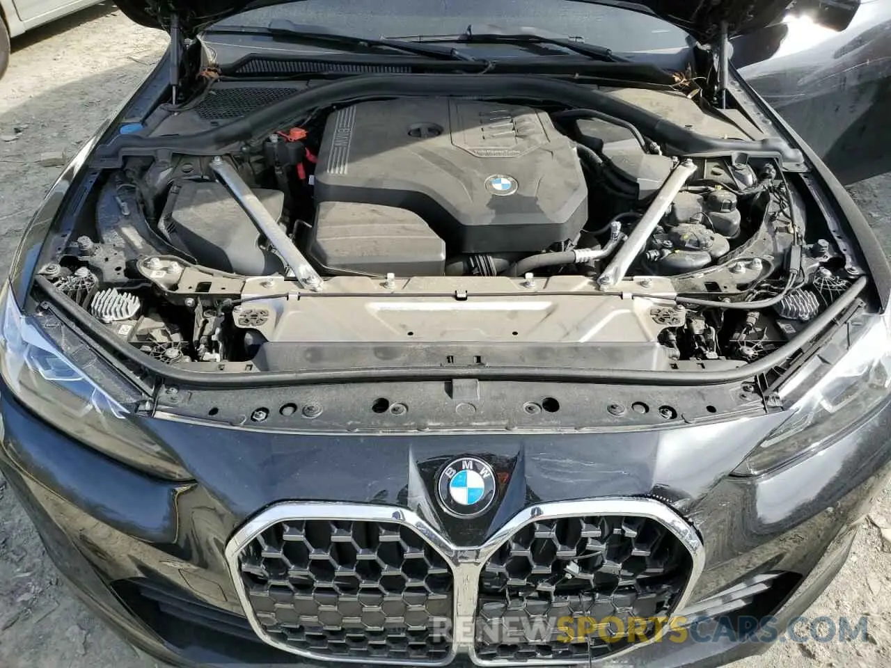11 Photograph of a damaged car WBA73AV01RFP69182 BMW 4 SERIES 2024