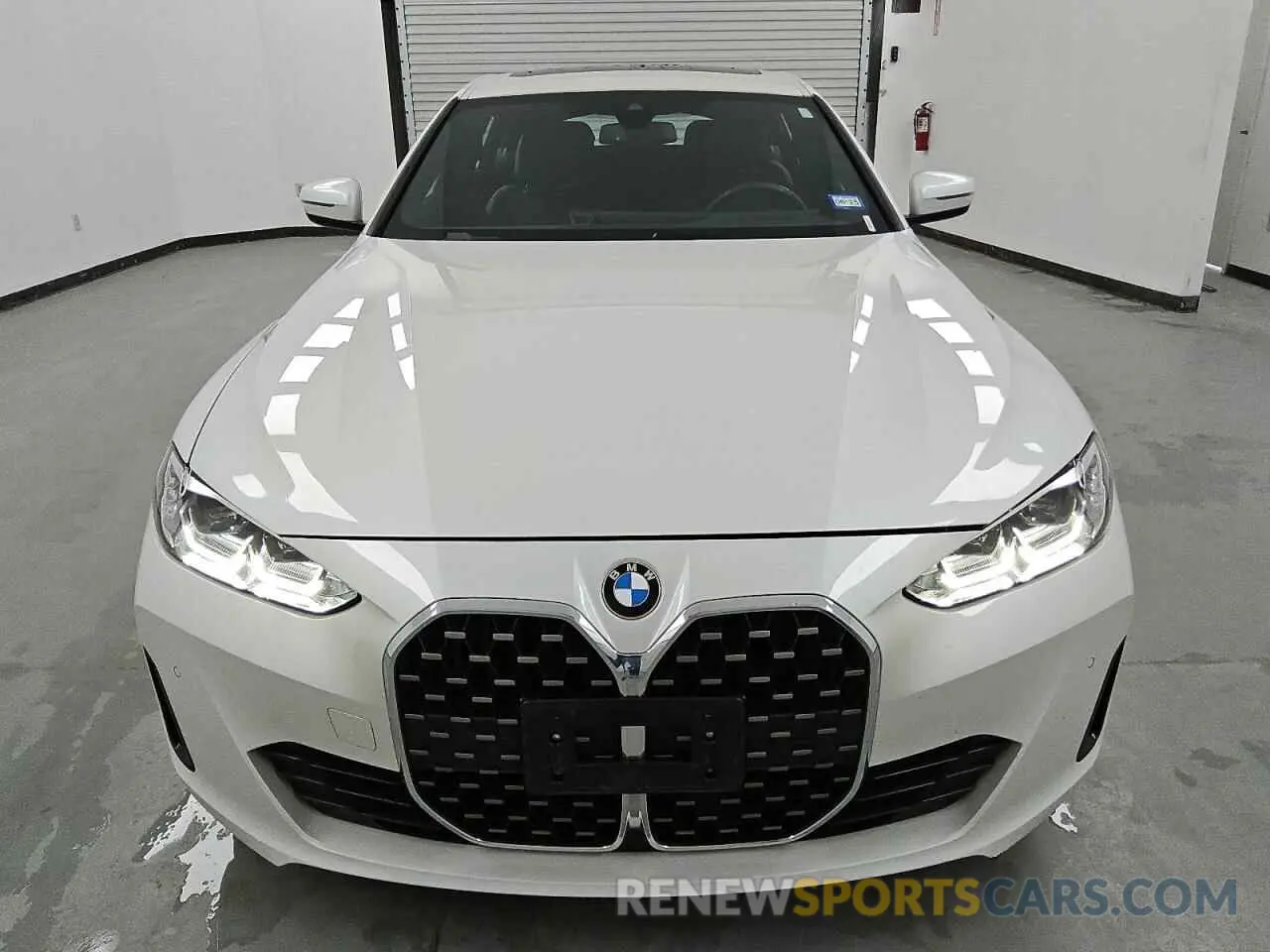 5 Photograph of a damaged car WBA73AV08RFT24325 BMW 4 SERIES 2024