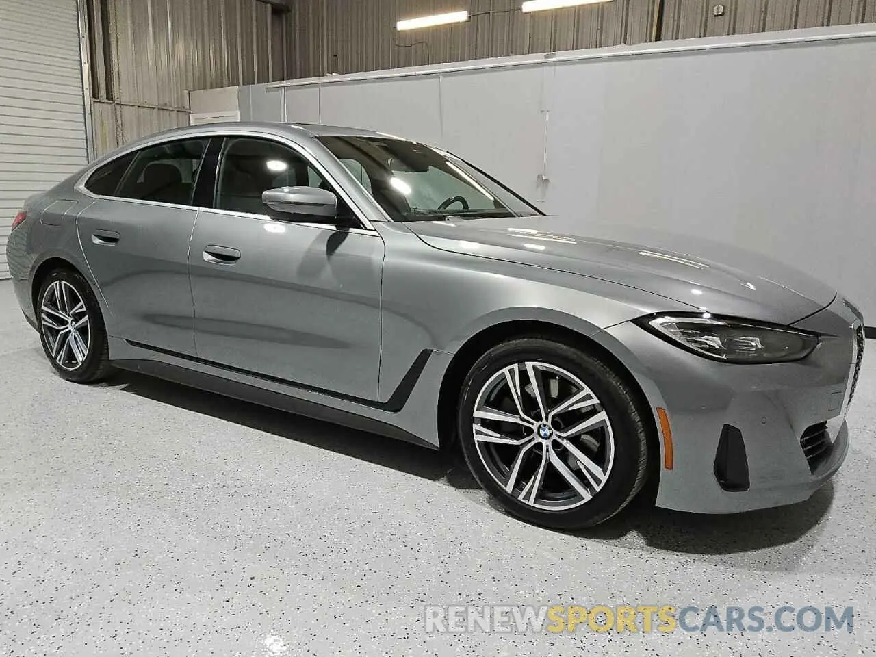 4 Фотография поврежденного автомобиля WBA73AV09RFS86054 BMW 4 SERIES 2024