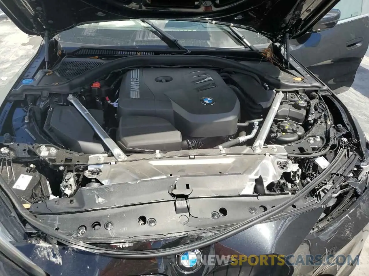 11 Photograph of a damaged car WBA23FB07SFT88521 BMW 4 SERIES 2025