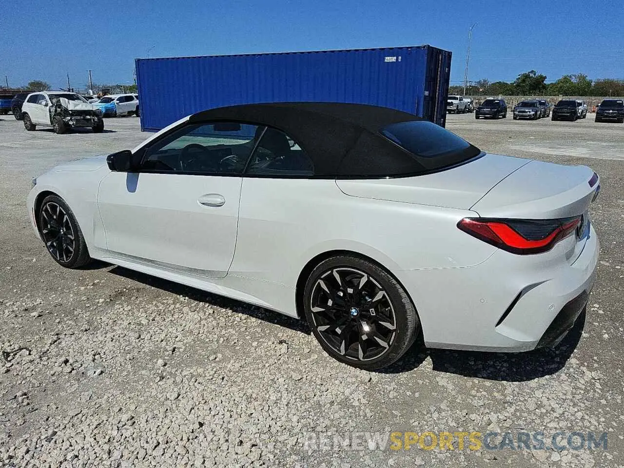 2 Фотография поврежденного автомобиля WBA33DB00SCT72025 BMW 4 SERIES 2025