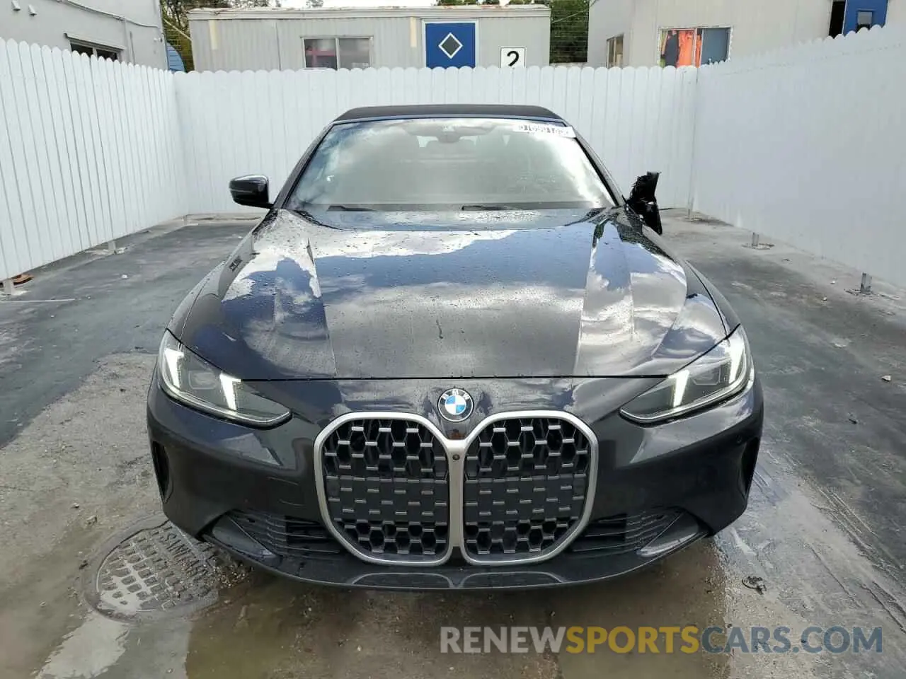 5 Фотография поврежденного автомобиля WBA33DB02SCT88386 BMW 4 SERIES 2025