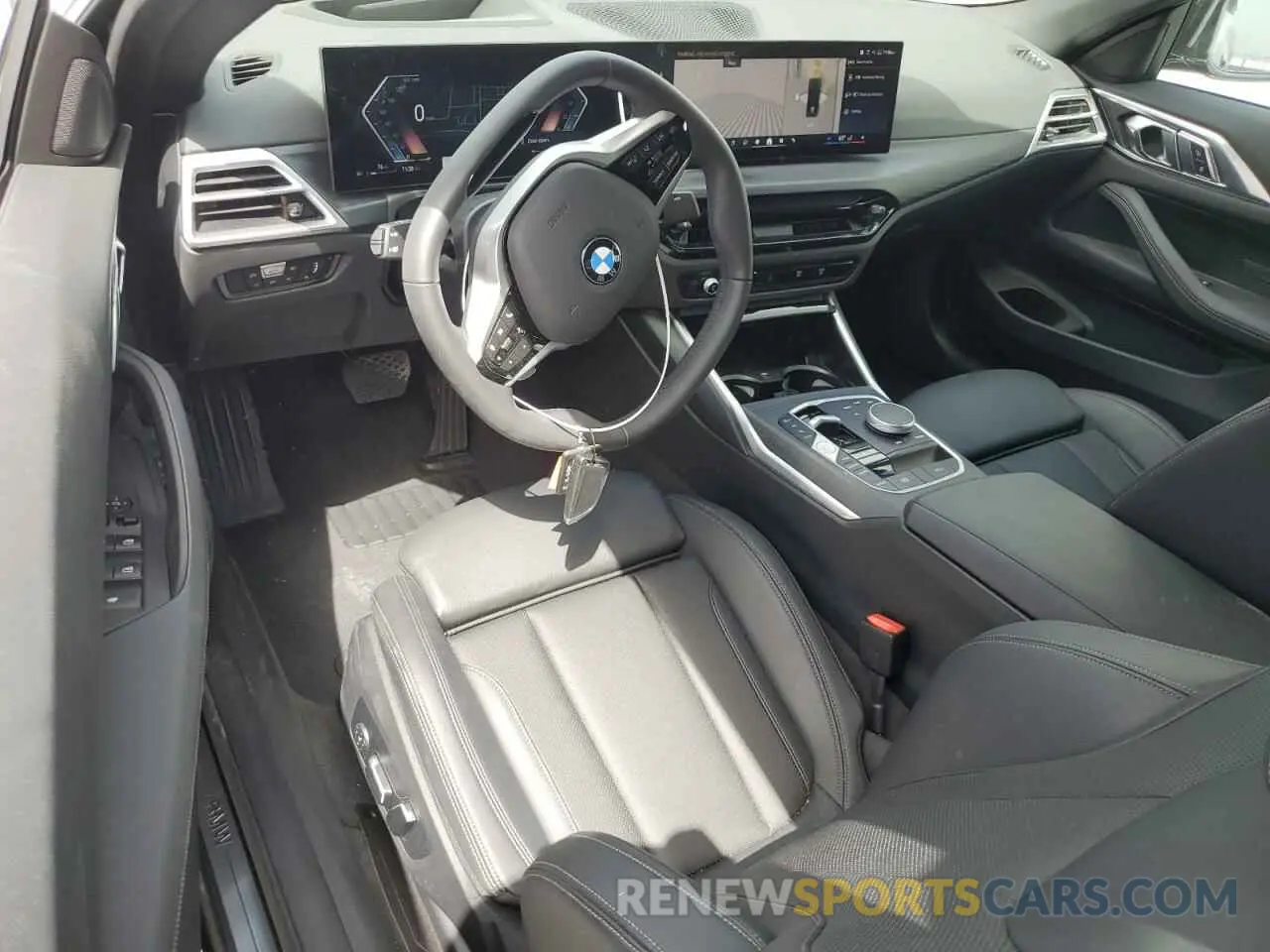 8 Фотография поврежденного автомобиля WBA33DB02SCT88386 BMW 4 SERIES 2025