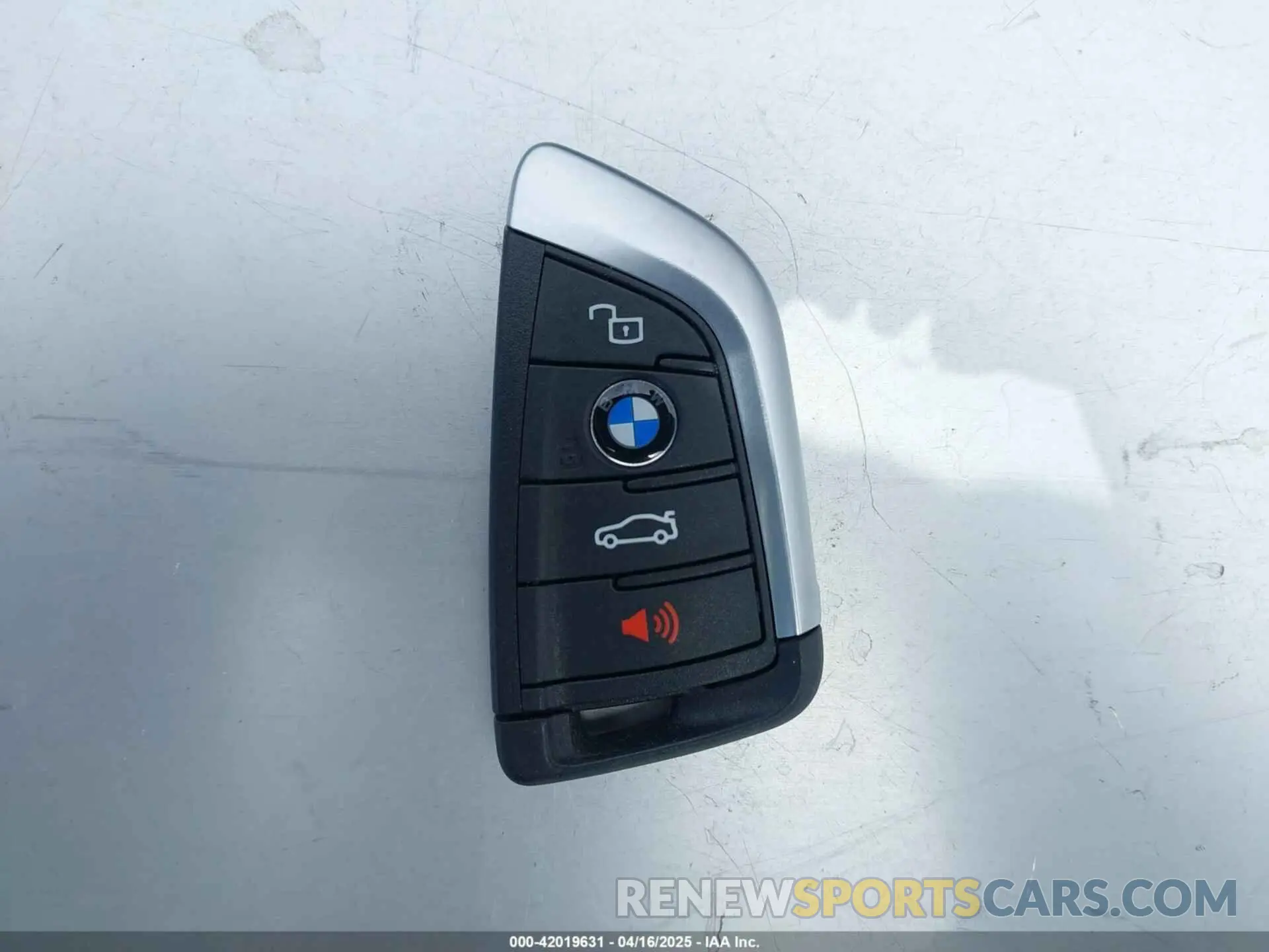 11 Photograph of a damaged car WBA33DB08SCU35159 BMW 4 SERIES 2025