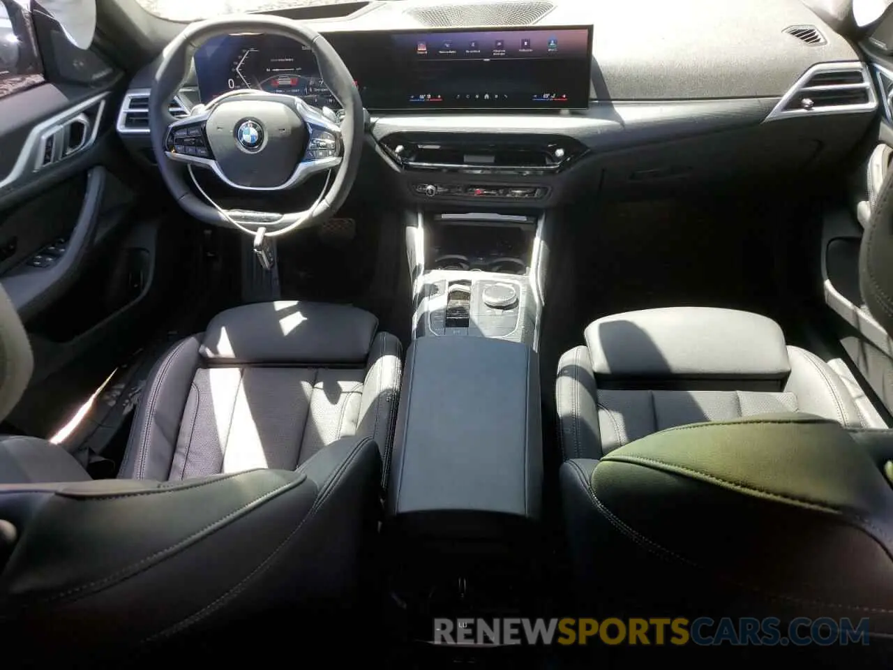 8 Фотография поврежденного автомобиля WBA33FB00SFU05387 BMW 4 SERIES 2025