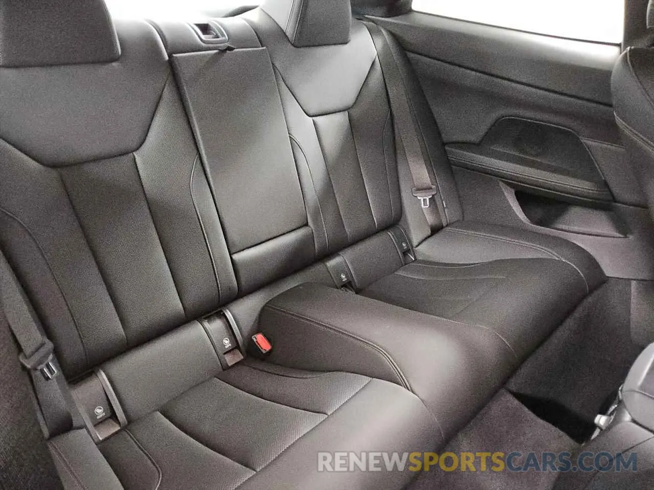 10 Фотография поврежденного автомобиля WBA43DA05SCT00064 BMW 4 SERIES 2025