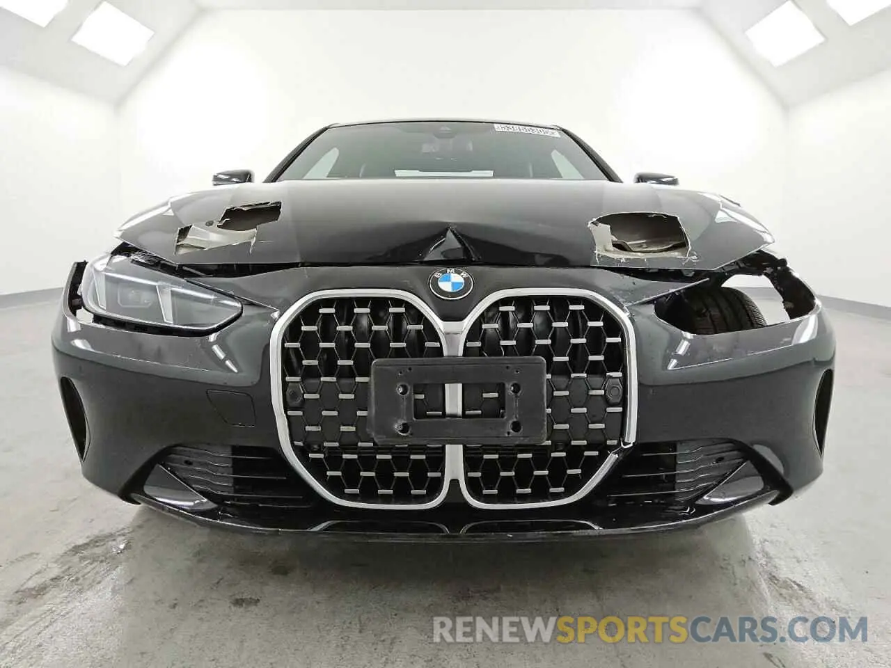 5 Фотография поврежденного автомобиля WBA43DA05SCT00064 BMW 4 SERIES 2025