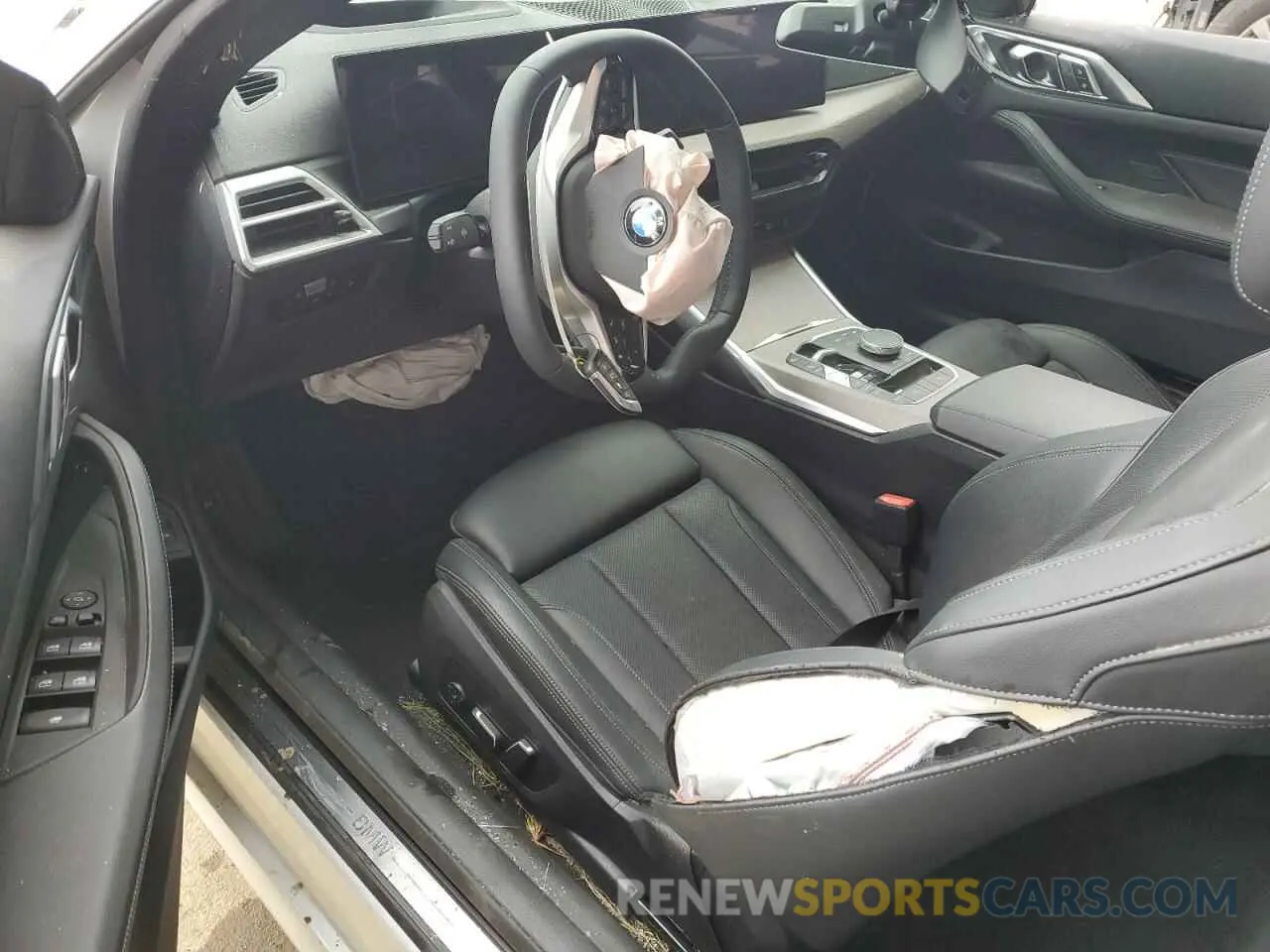 8 Photograph of a damaged car WBA53DB00SCT01190 BMW 4 SERIES 2025