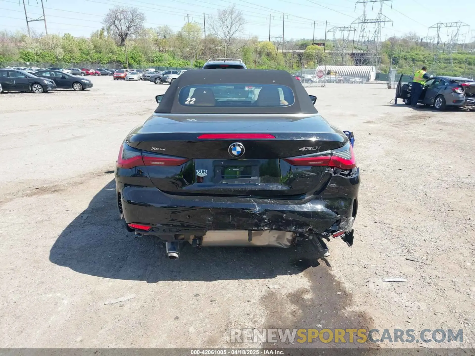 17 Photograph of a damaged car WBA53DB03SCT98773 BMW 4 SERIES 2025