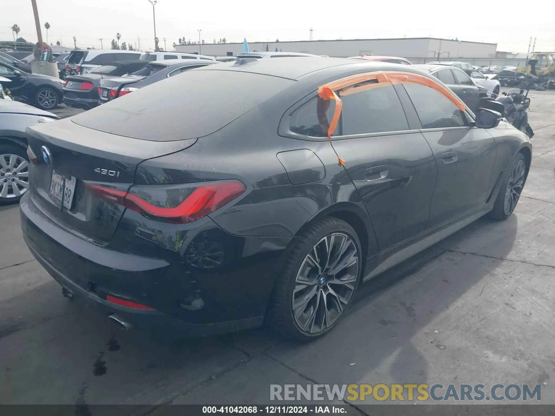 4 Фотография поврежденного автомобиля WBA63AV04RFS28722 BMW 4 SERIES GRAN COUPE 2024