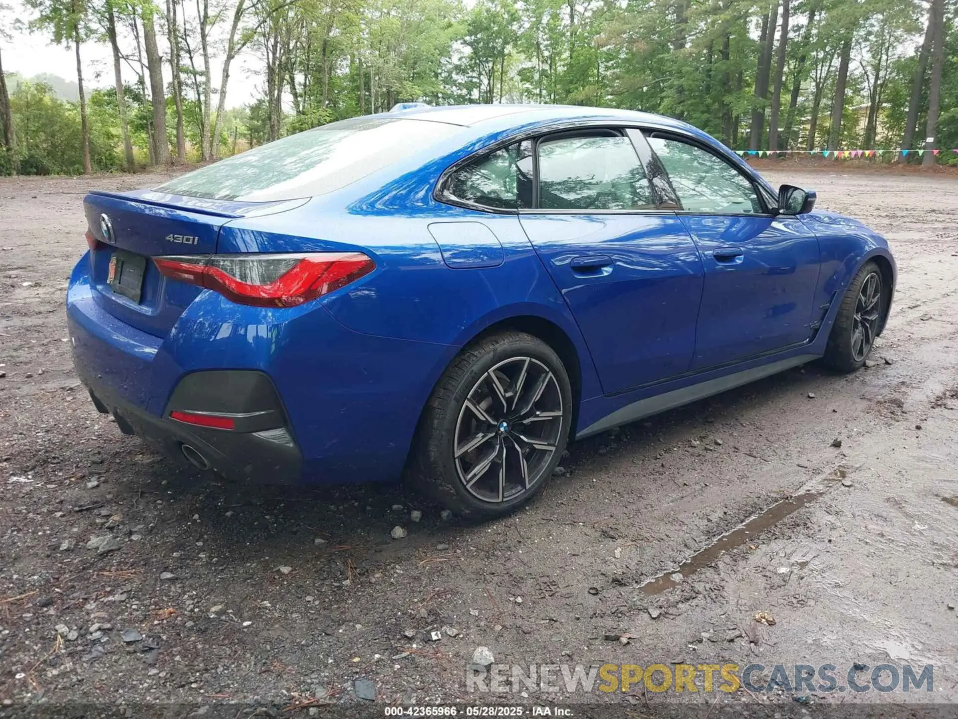 4 Photograph of a damaged car WBA73AV07RFR14399 BMW 4 SERIES GRAN COUPE 2024