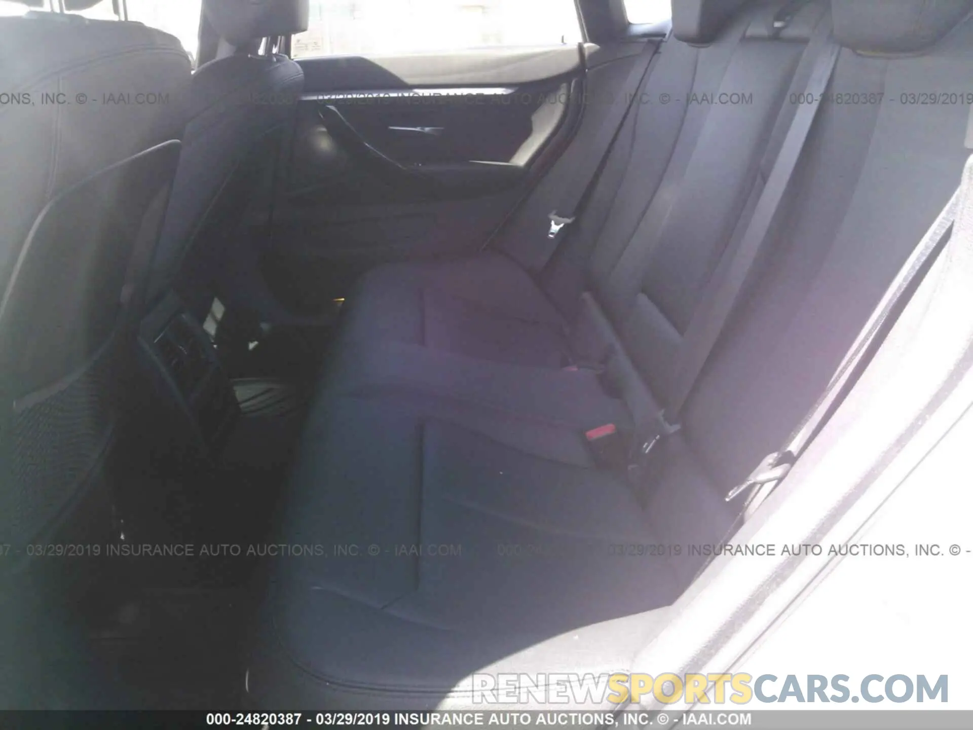 8 Photograph of a damaged car WBA4J1C54KBM15810 BMW 430I 2019