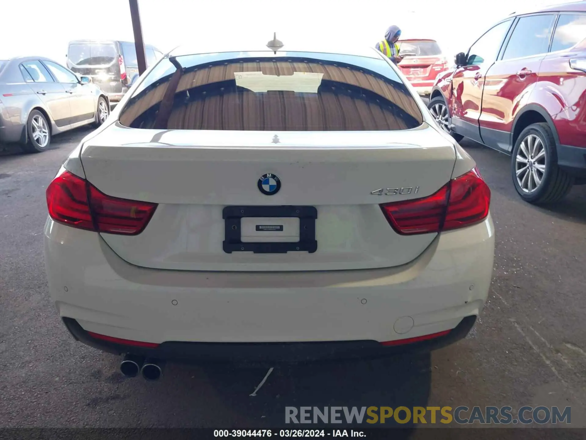 16 Photograph of a damaged car WBA4J1C58KBM18161 BMW 430I 2019