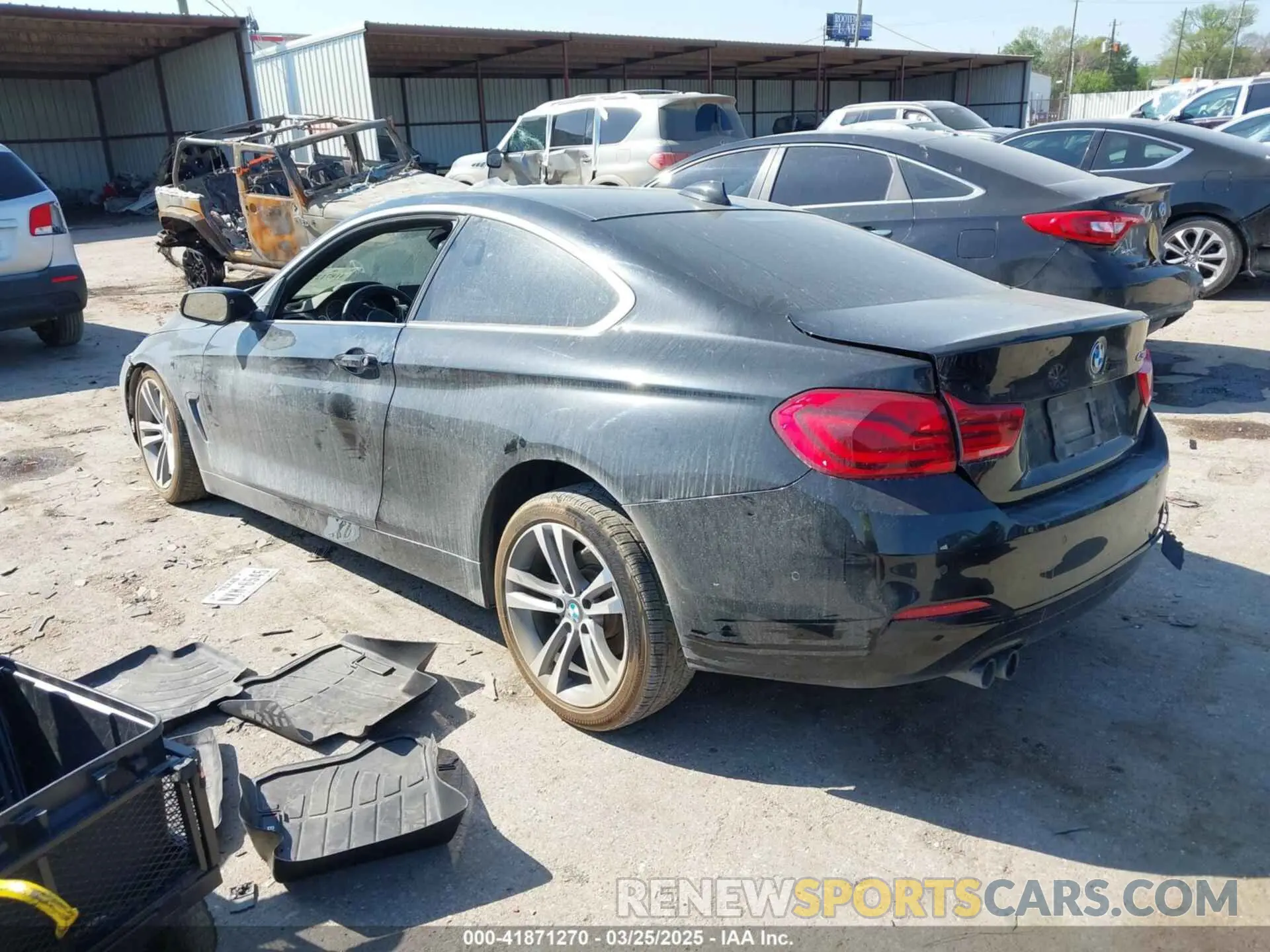 3 Photograph of a damaged car WBA4W3C51KAG91397 BMW 430I 2019