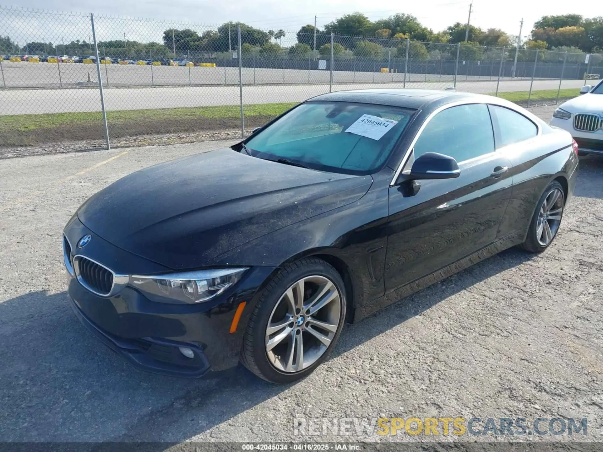 2 Photograph of a damaged car WBA4W3C59KAF92150 BMW 430I 2019