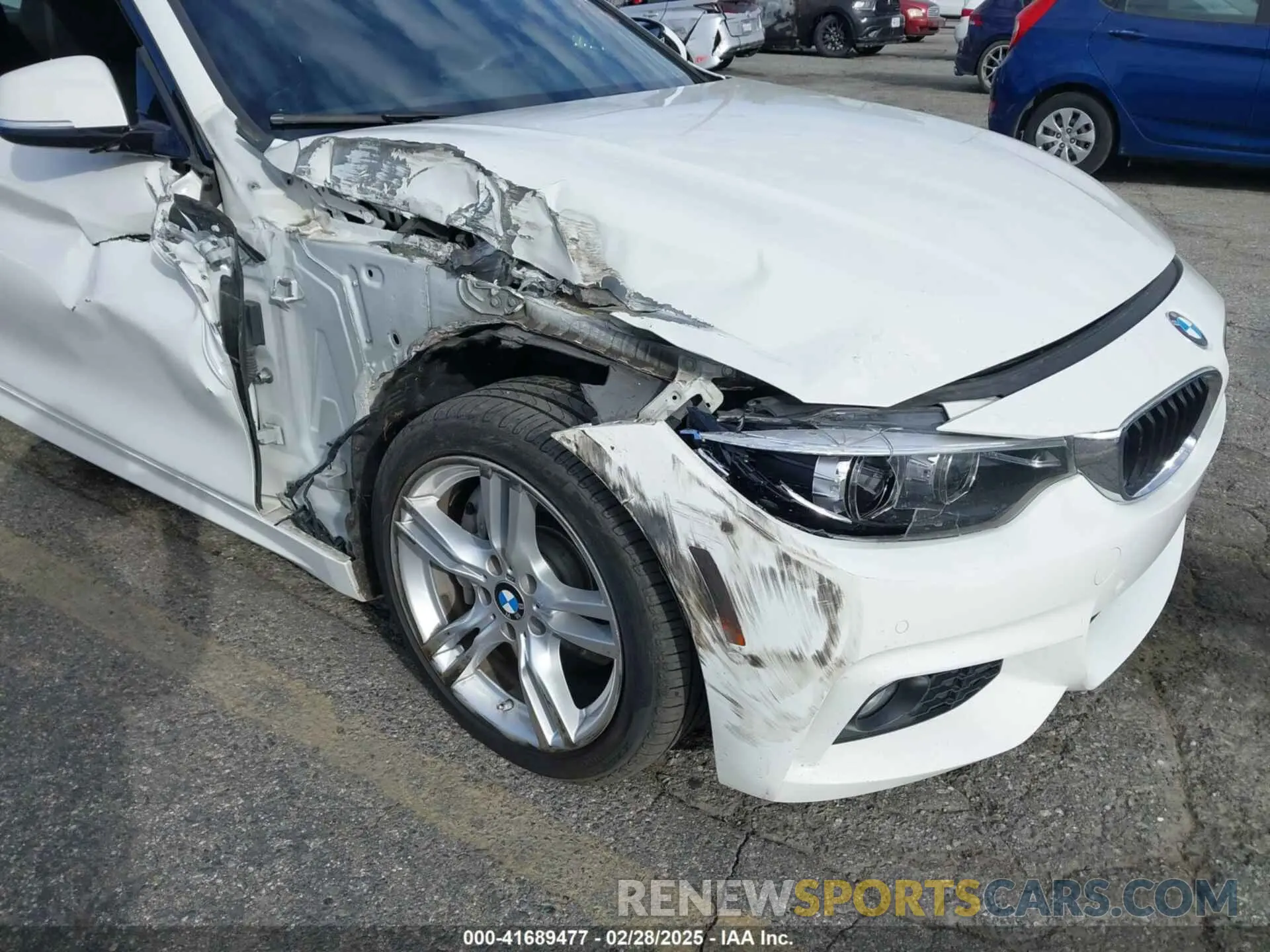 12 Фотография поврежденного автомобиля WBA4W3C5XKAF93081 BMW 430I 2019