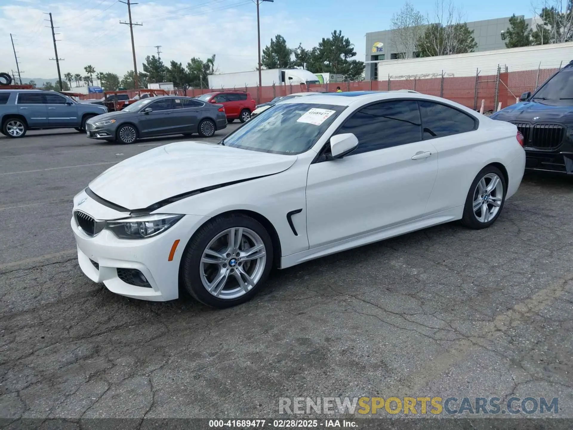 2 Фотография поврежденного автомобиля WBA4W3C5XKAF93081 BMW 430I 2019