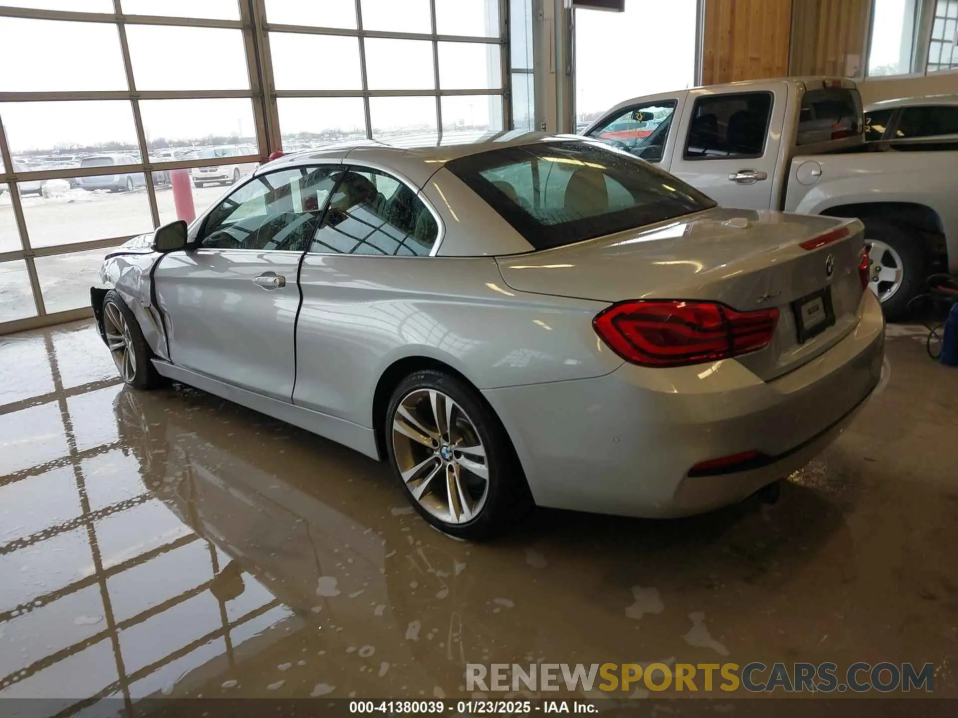 3 Photograph of a damaged car WBA4Z3C55KEF31863 BMW 430I 2019