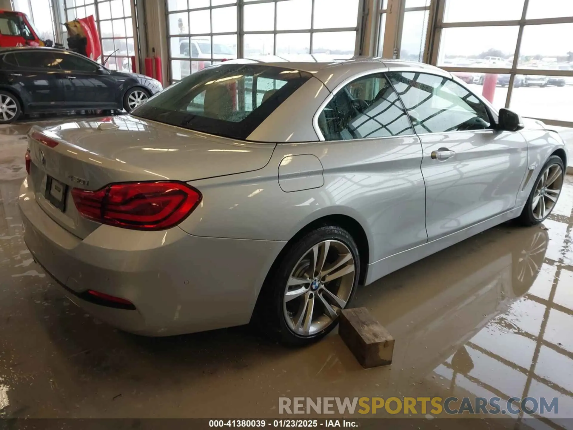 4 Photograph of a damaged car WBA4Z3C55KEF31863 BMW 430I 2019