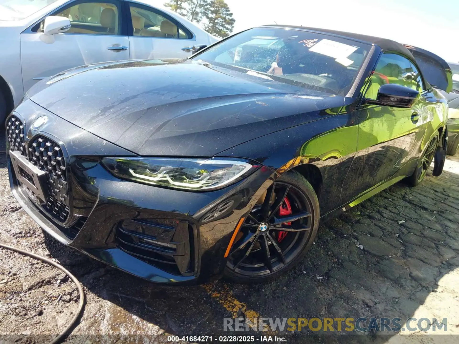 2 Photograph of a damaged car WBA23AT04MCG68356 BMW 430I 2021