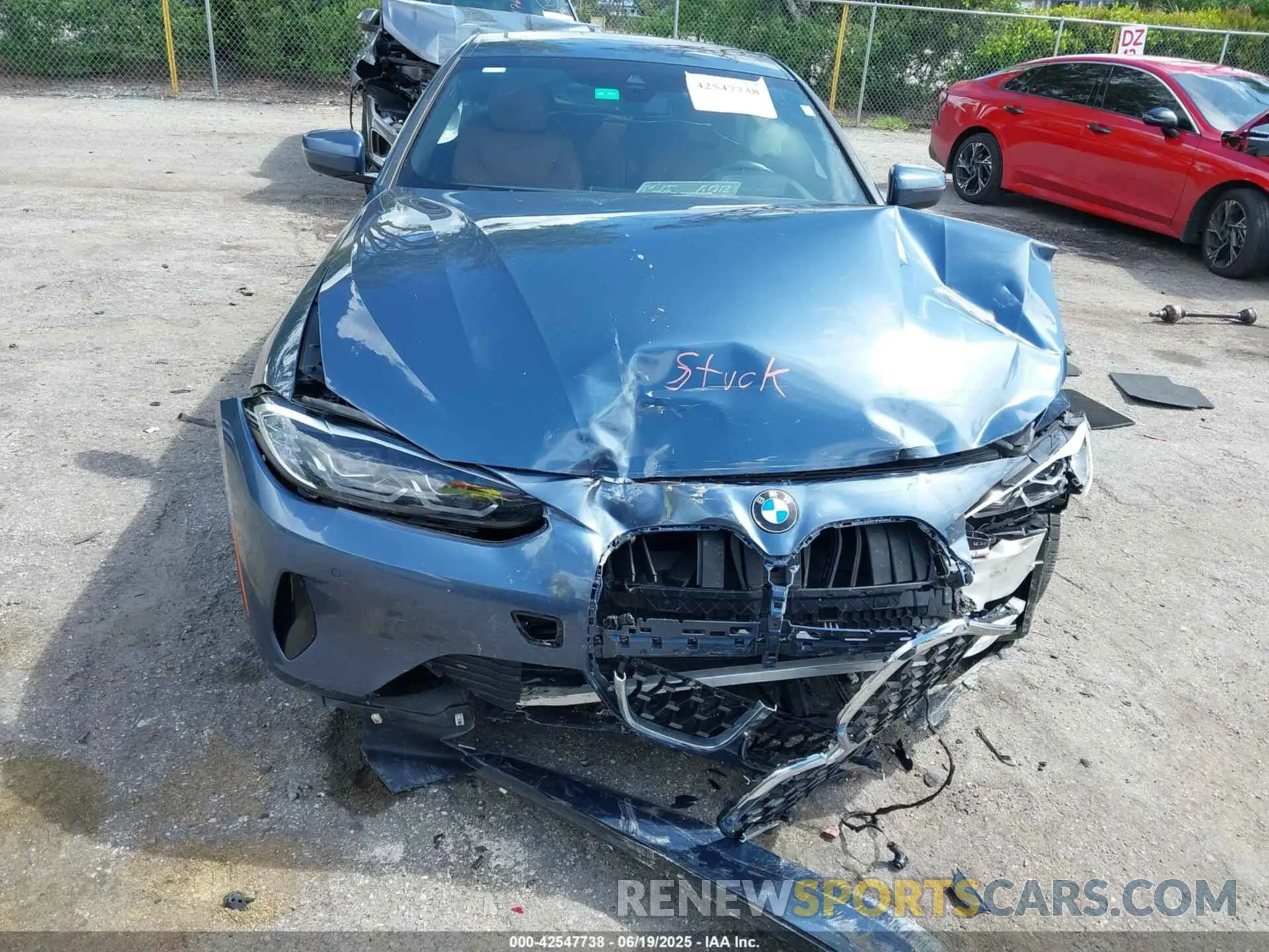 6 Photograph of a damaged car WBA53AP04NCH79918 BMW 430I 2022