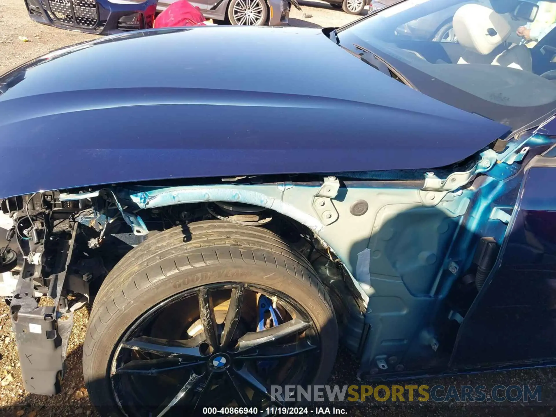 18 Photograph of a damaged car WBA53AP08NCK99152 BMW 430I 2022