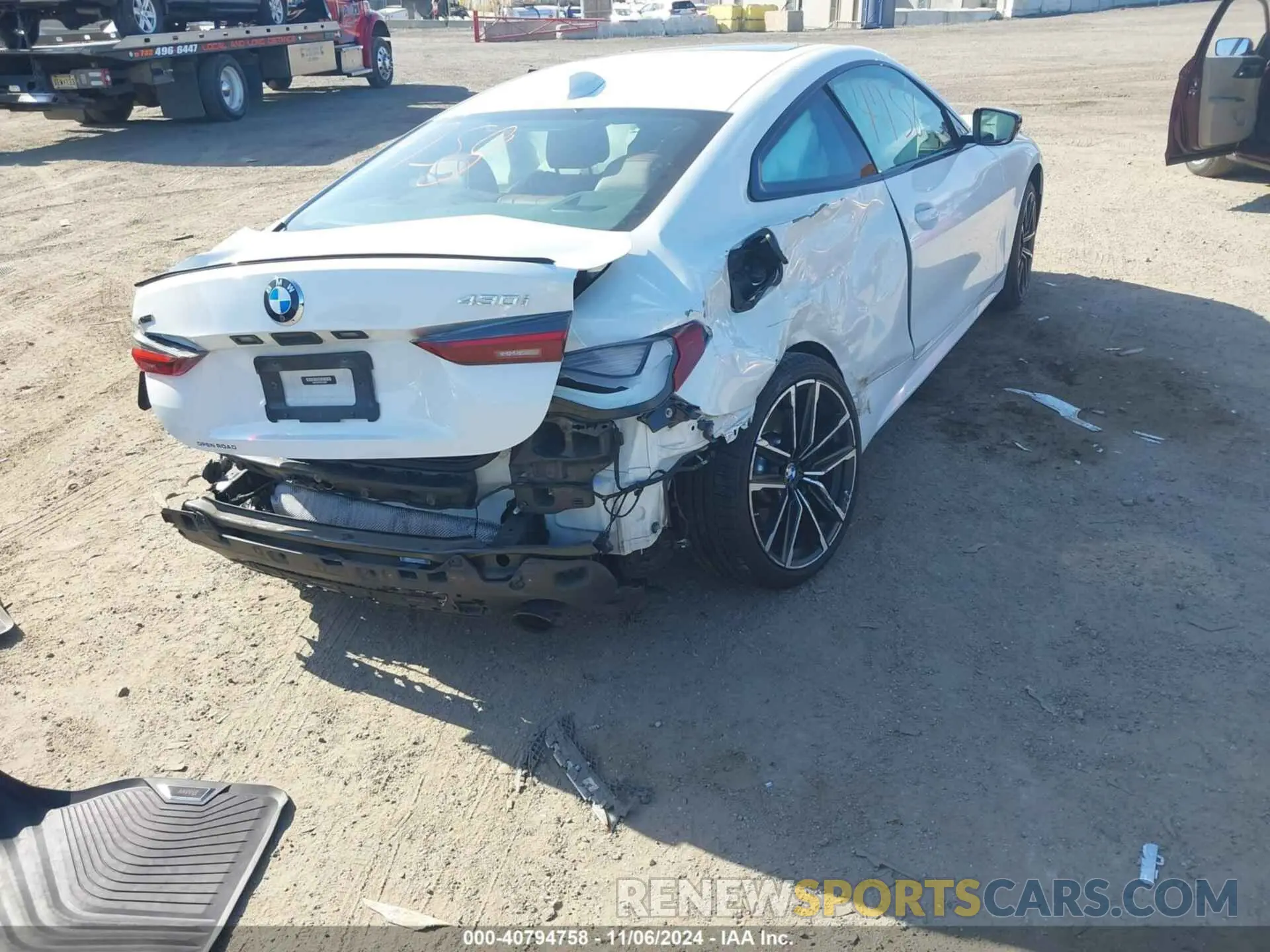4 Photograph of a damaged car WBA73AP03PCL39097 BMW 430I 2023
