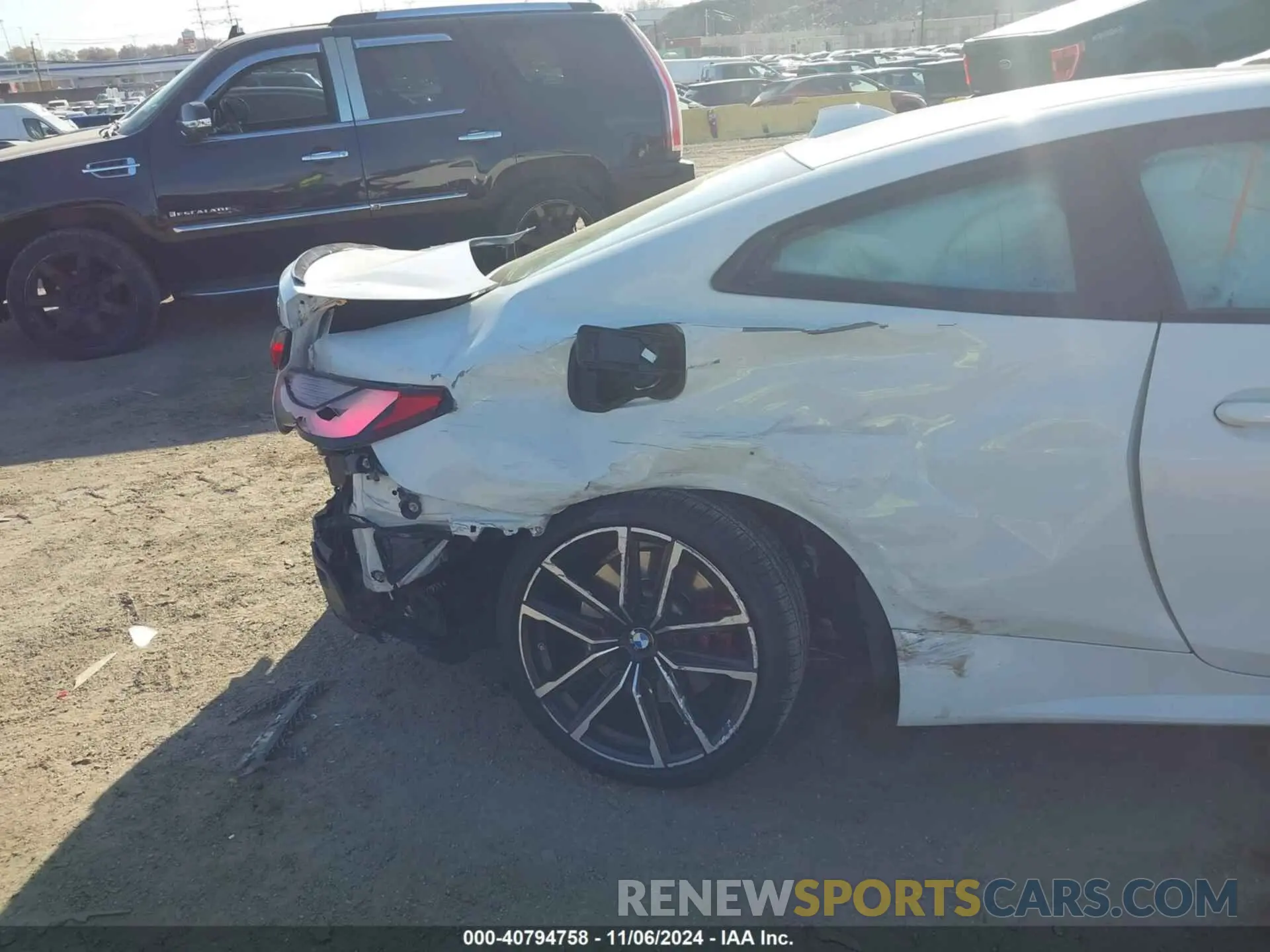 6 Photograph of a damaged car WBA73AP03PCL39097 BMW 430I 2023