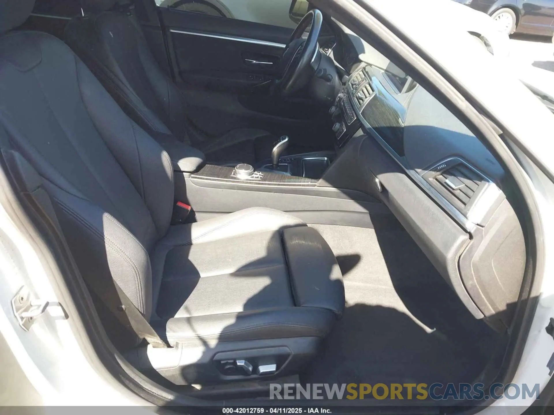 5 Photograph of a damaged car WBA4J1C54KBM18190 BMW 430I GRAN COUPE 2019