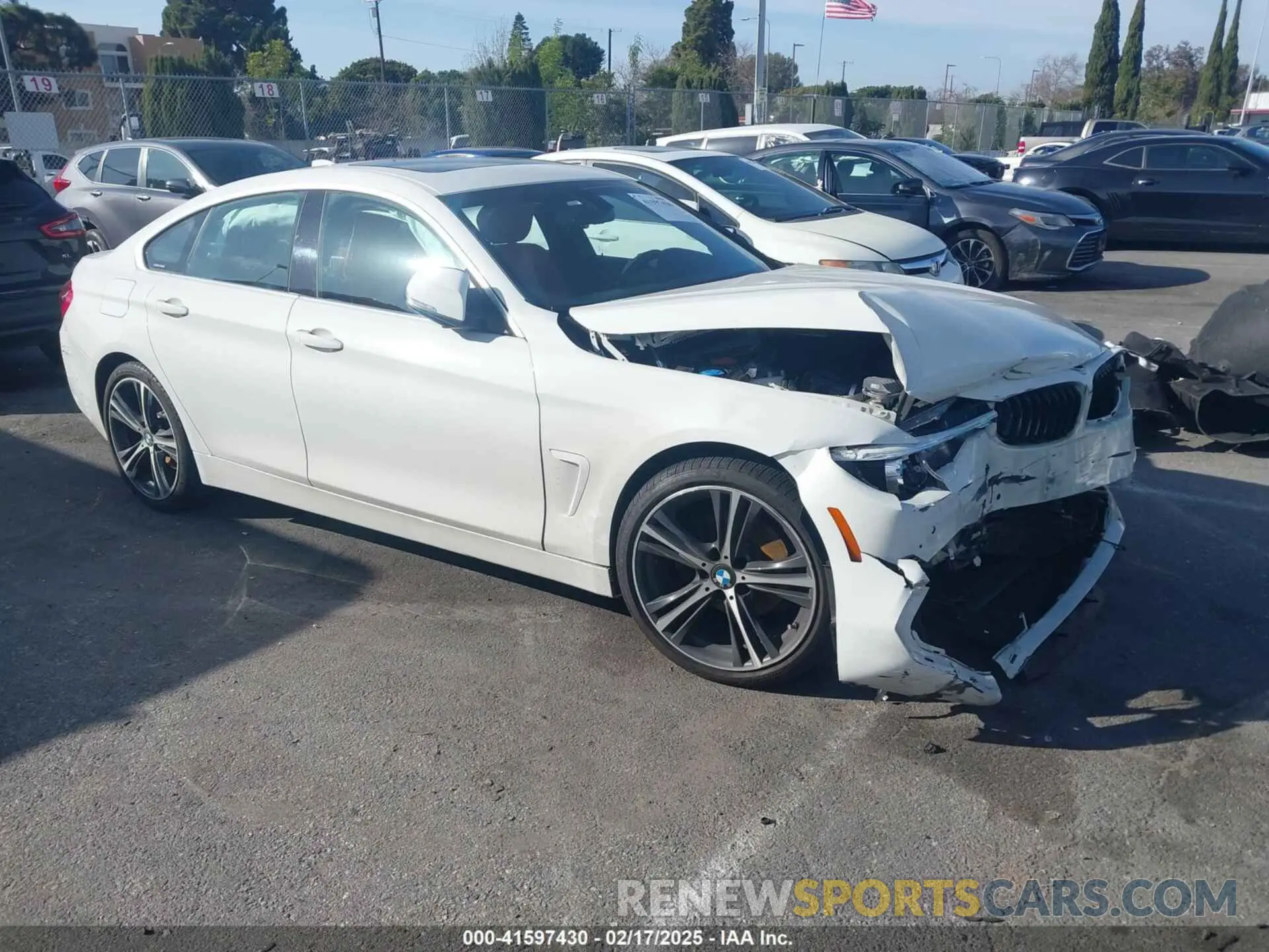 1 Фотография поврежденного автомобиля WBA4J1C5XKBM17786 BMW 430I GRAN COUPE 2019