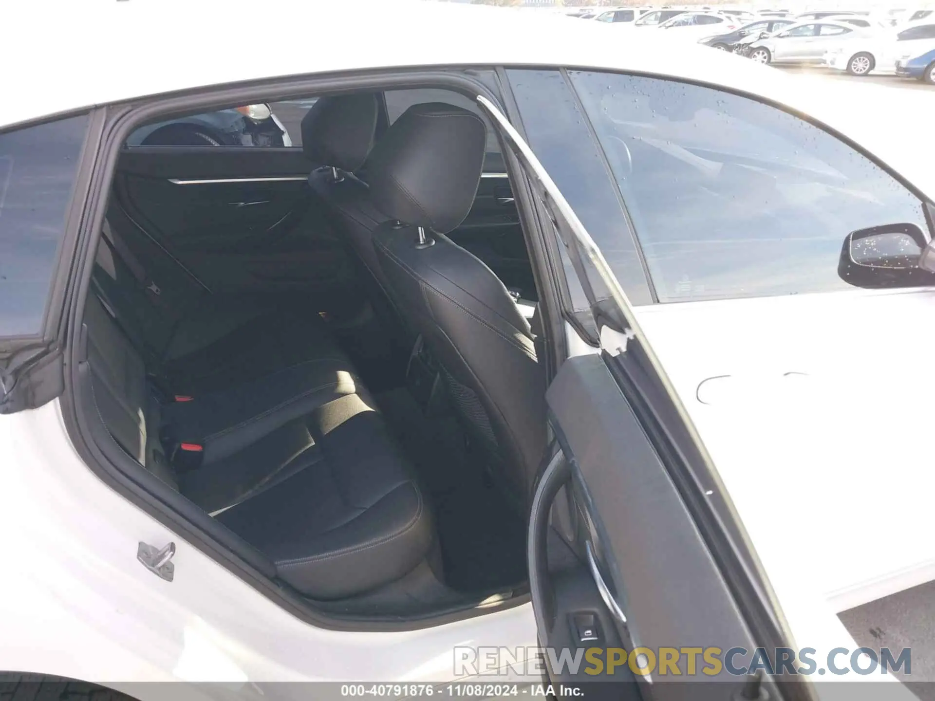 8 Photograph of a damaged car WBA4J3C5XKBL09289 BMW 430I GRAN COUPE 2019