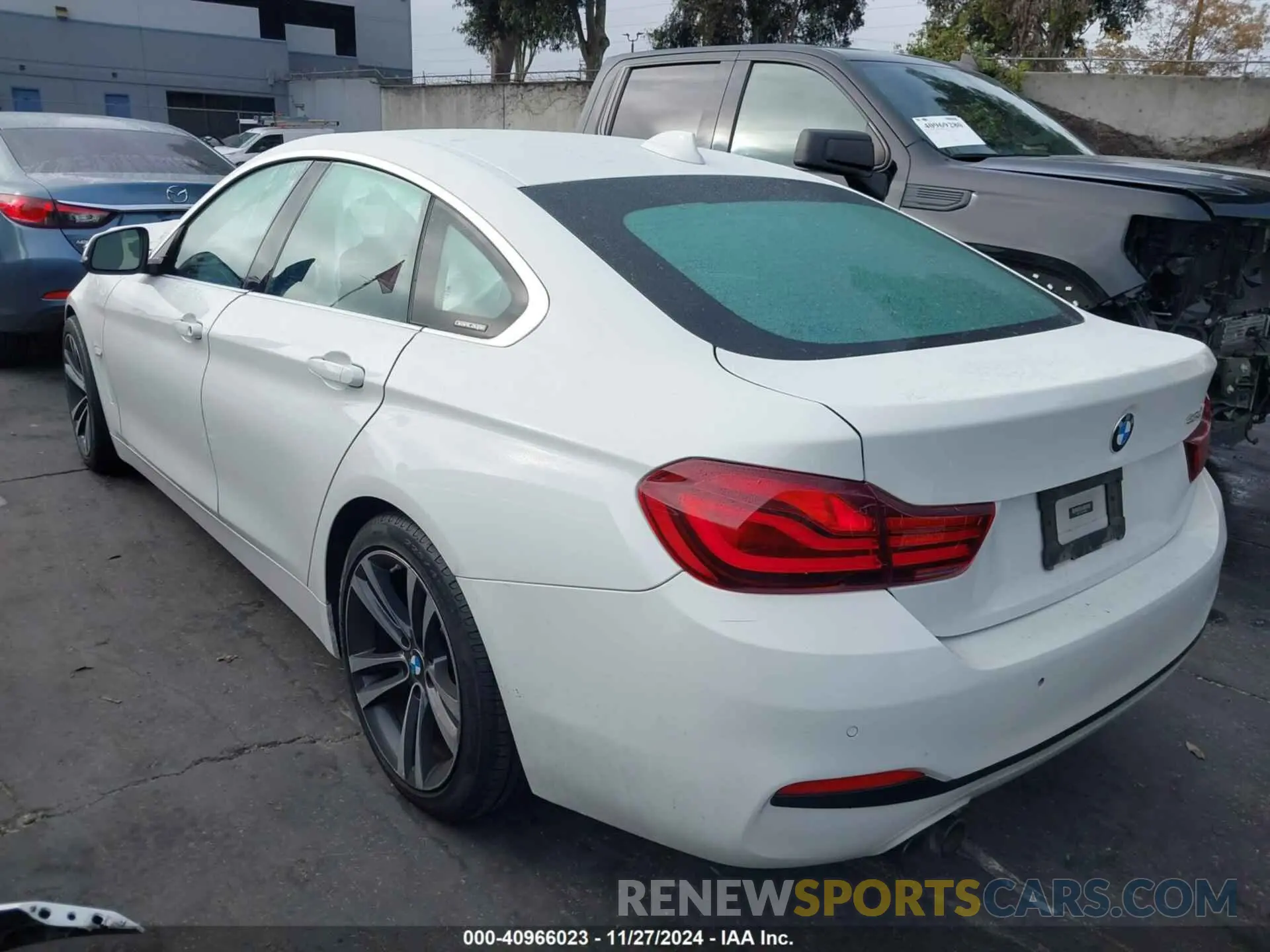 3 Фотография поврежденного автомобиля WBA4J1C07LCE04688 BMW 430I GRAN COUPE 2020