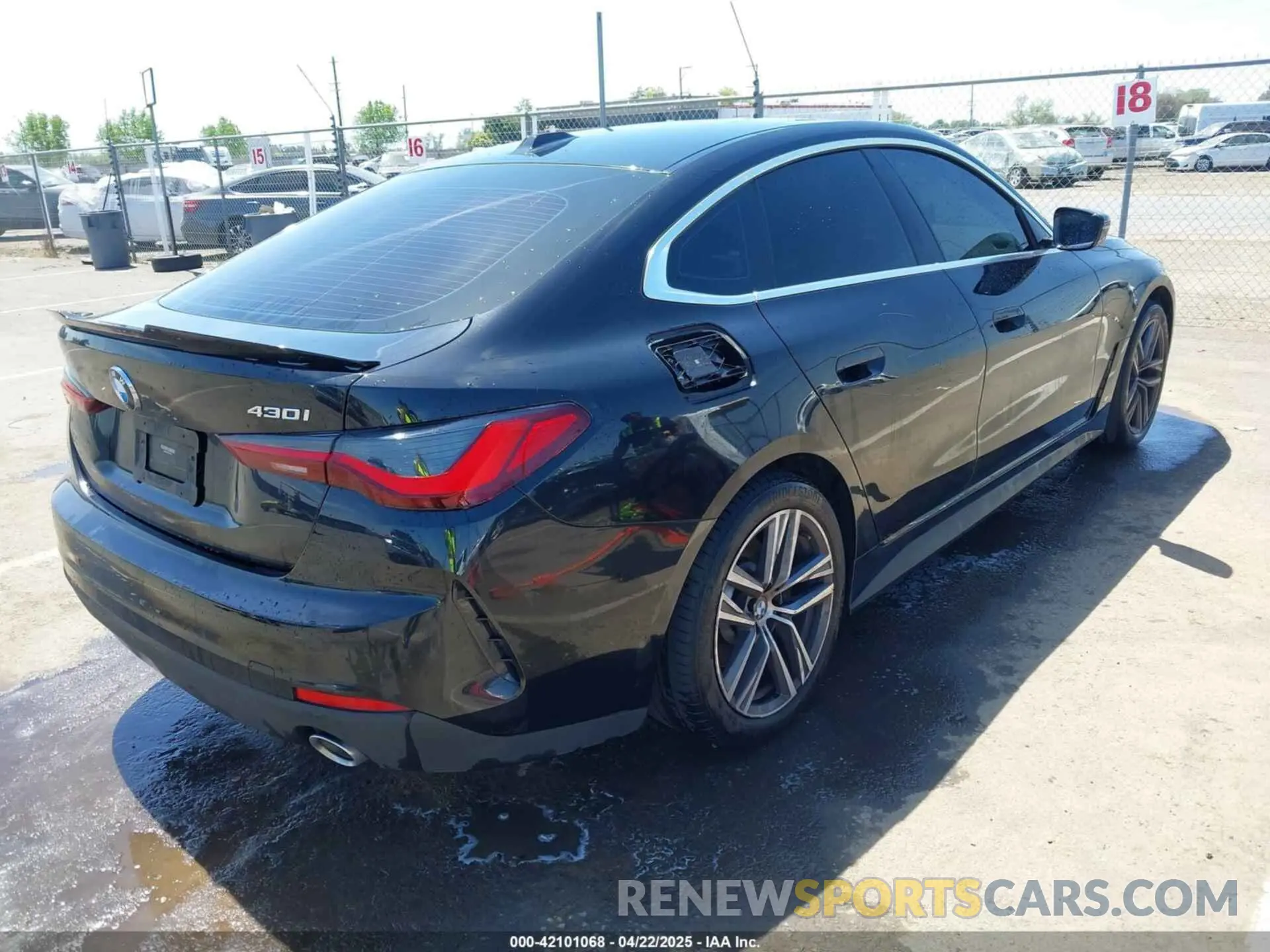 4 Фотография поврежденного автомобиля WBA63AV01PFP57025 BMW 430I GRAN COUPE 2023