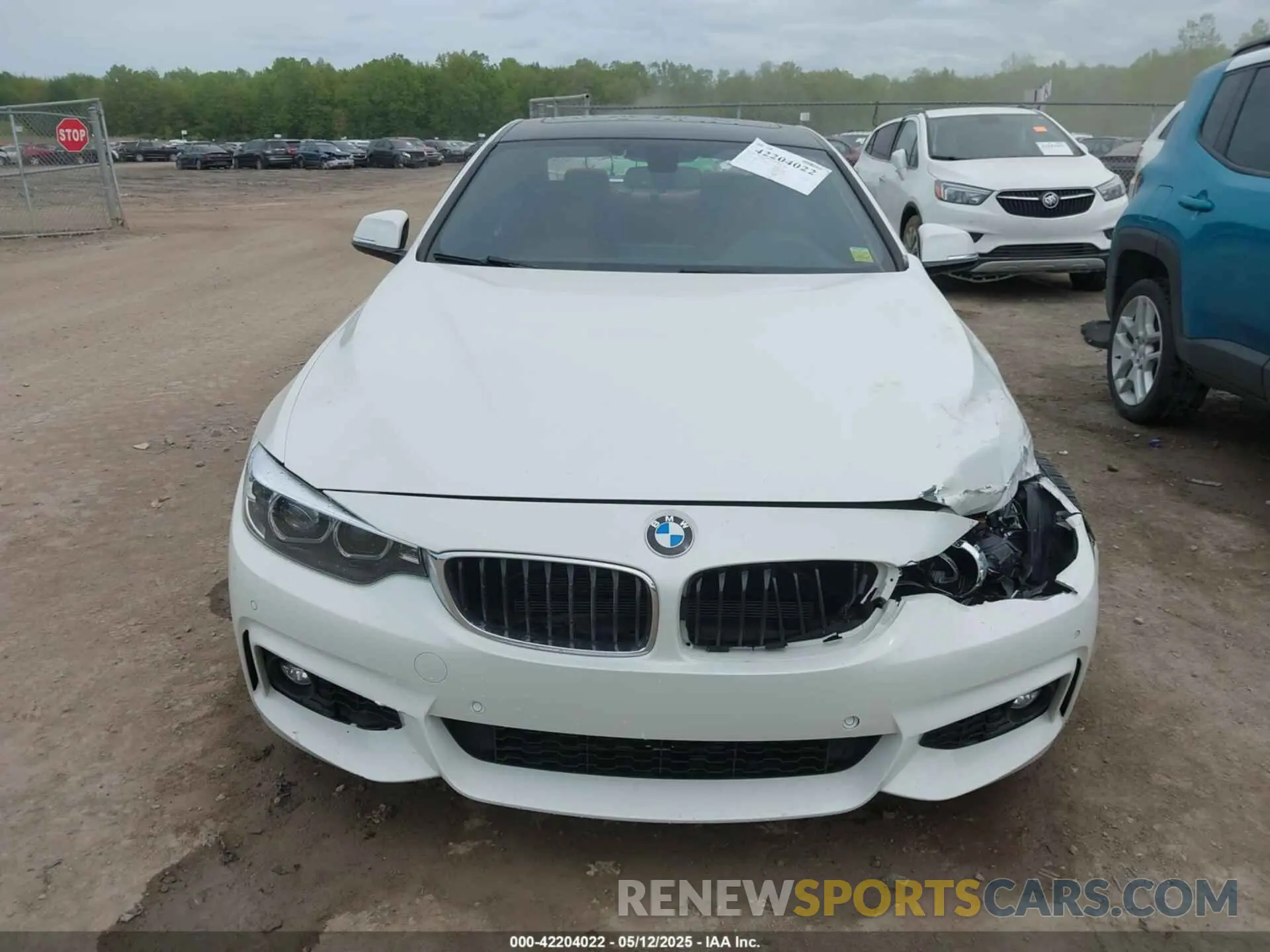 12 Photograph of a damaged car WBA4W7C55KAG52609 BMW 440I 2019
