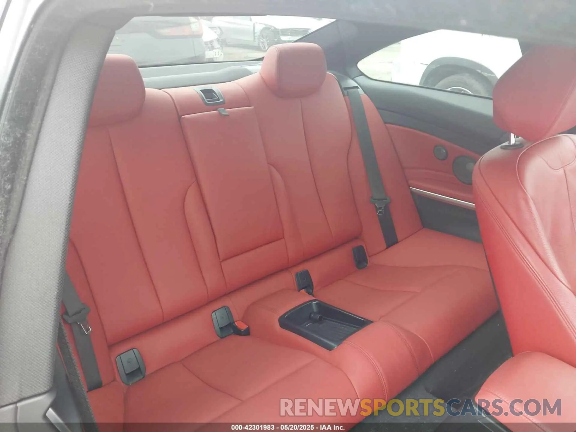 8 Фотография поврежденного автомобиля WBA4W7C57KAG52658 BMW 440I 2019