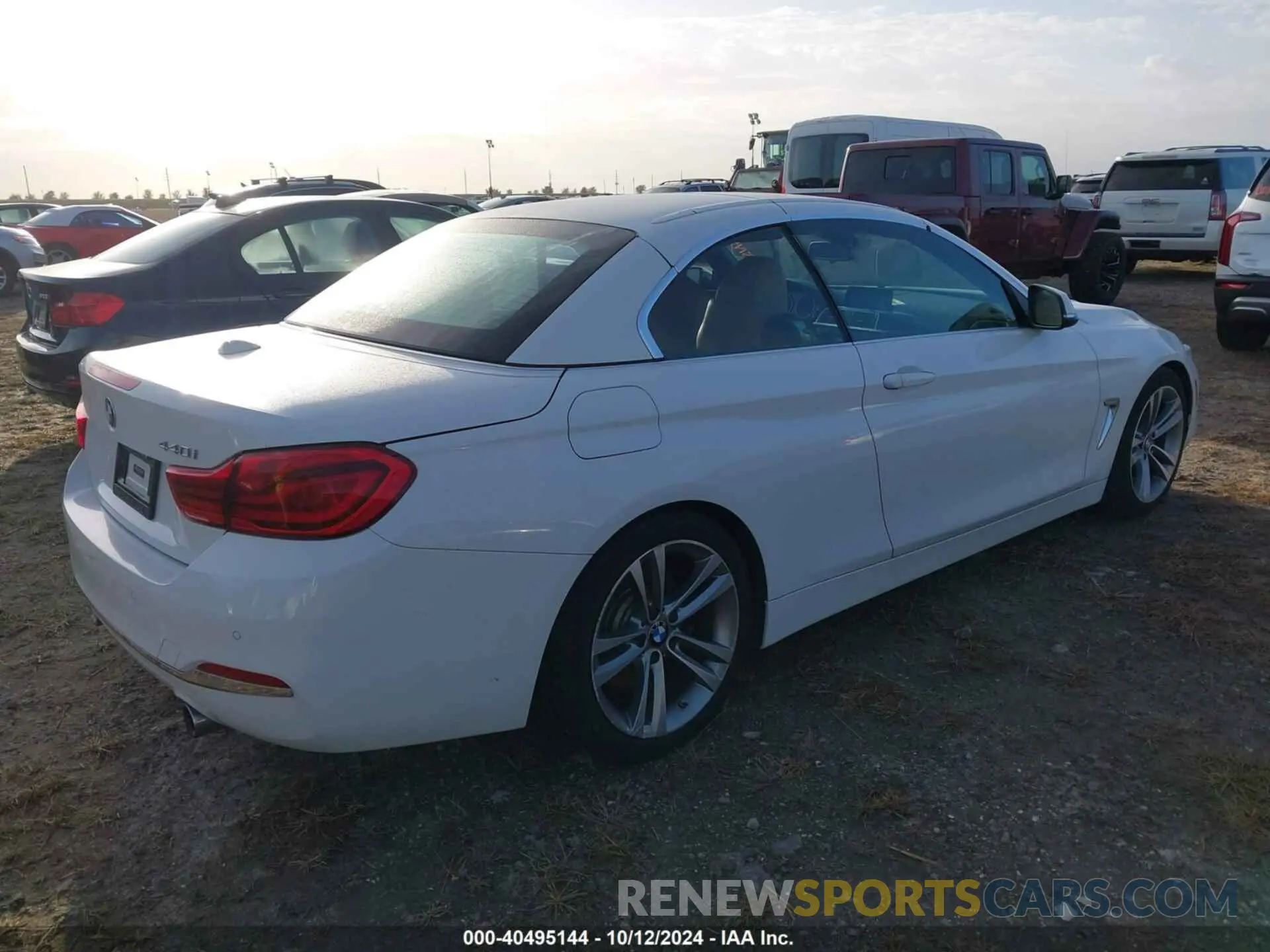 4 Photograph of a damaged car WBA4Z5C56KEE17396 BMW 440I 2019