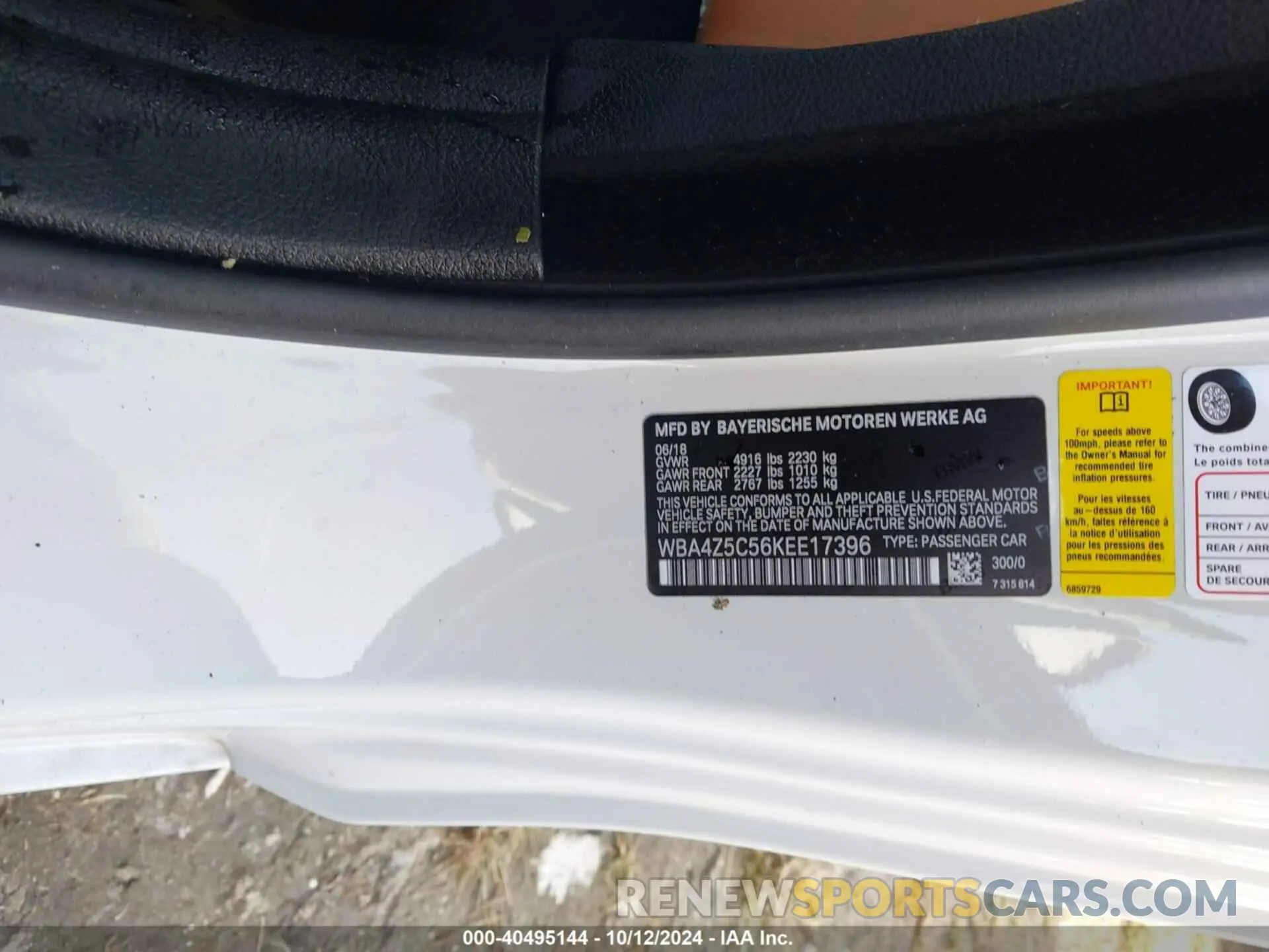 9 Photograph of a damaged car WBA4Z5C56KEE17396 BMW 440I 2019