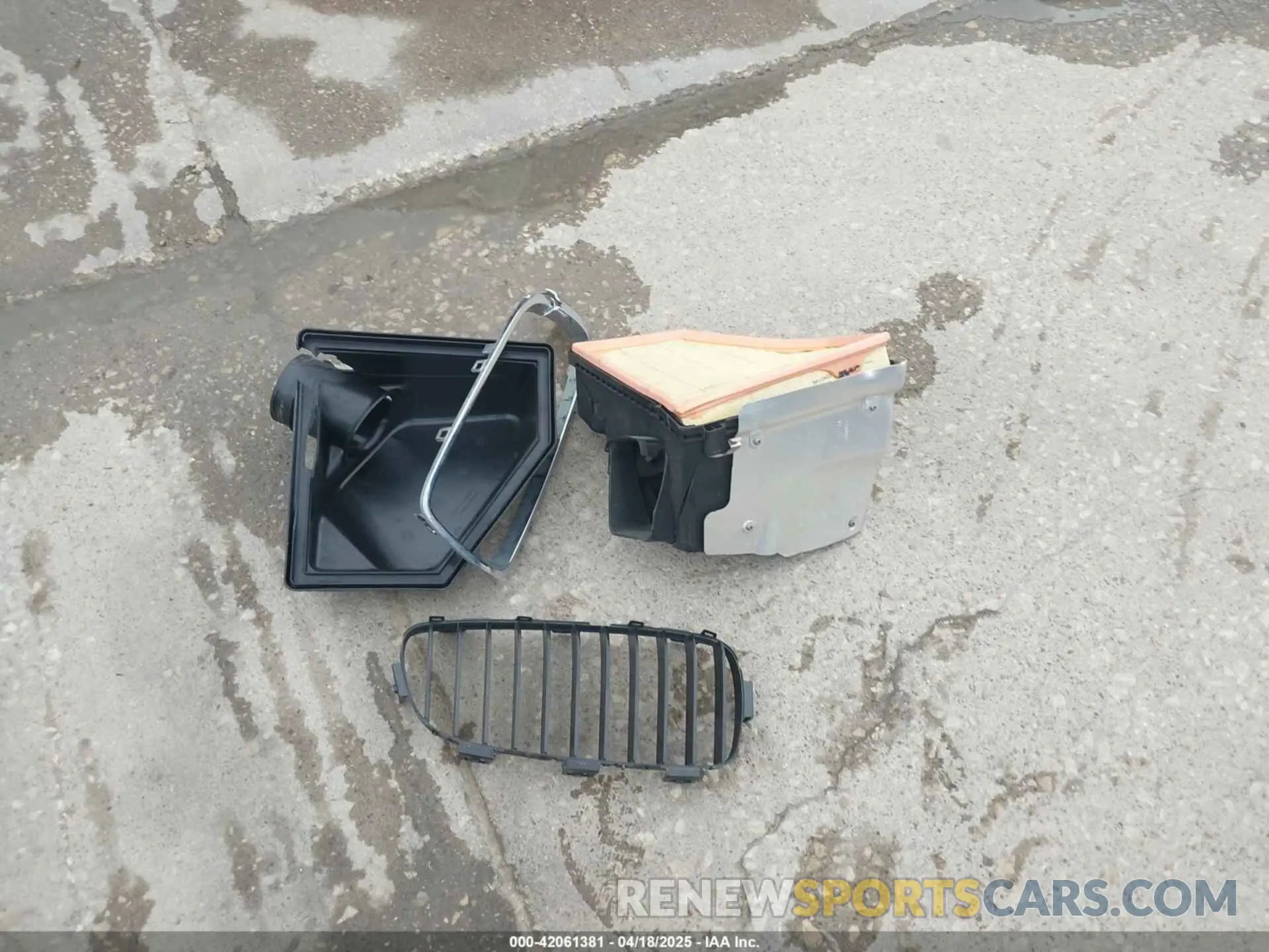 12 Photograph of a damaged car WBA4J5C5XKBM66154 BMW 440I GRAN COUPE 2019