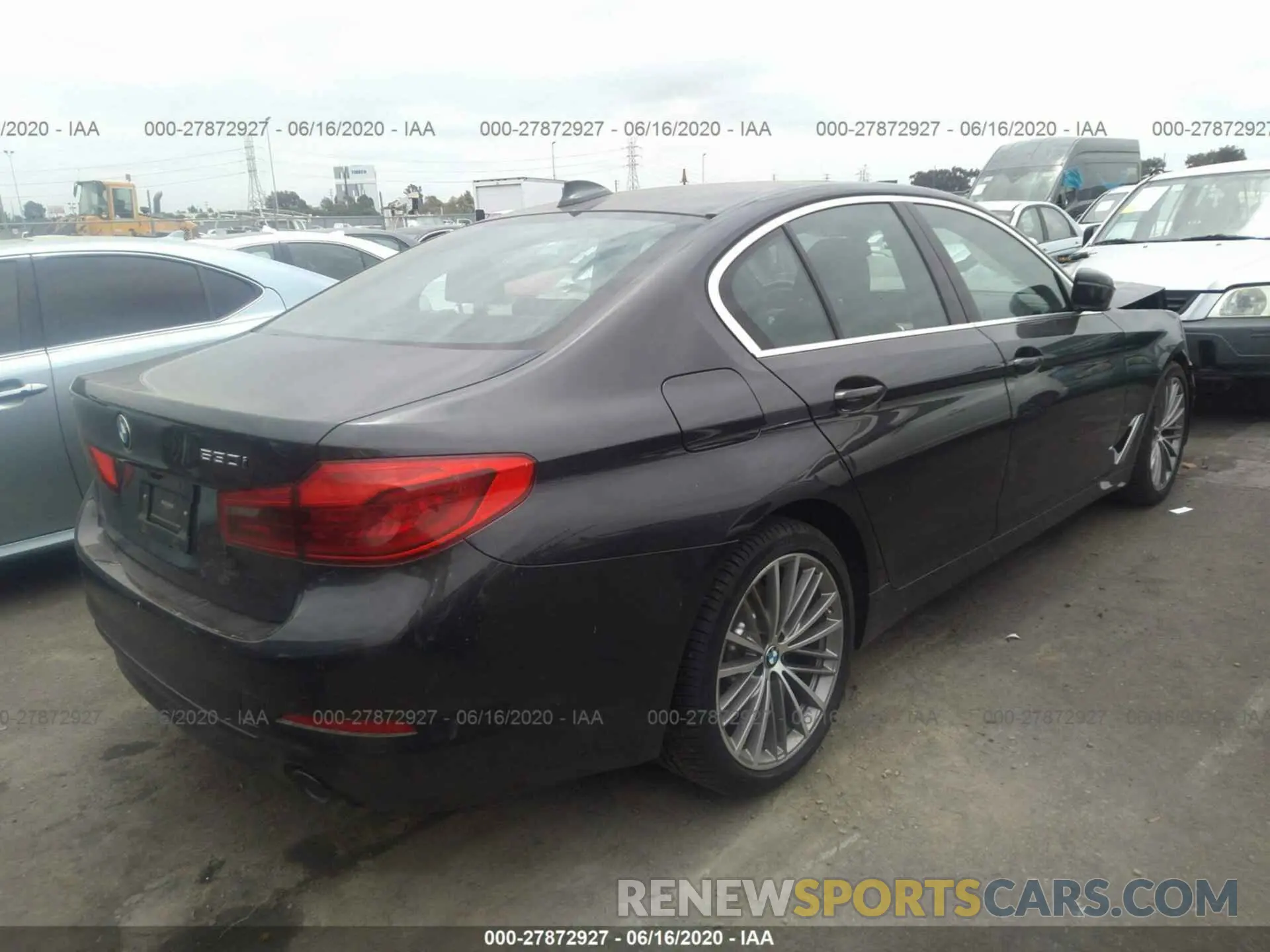 4 Photograph of a damaged car WBAJA5C50KWW48747 BMW 5 SERIES 2019