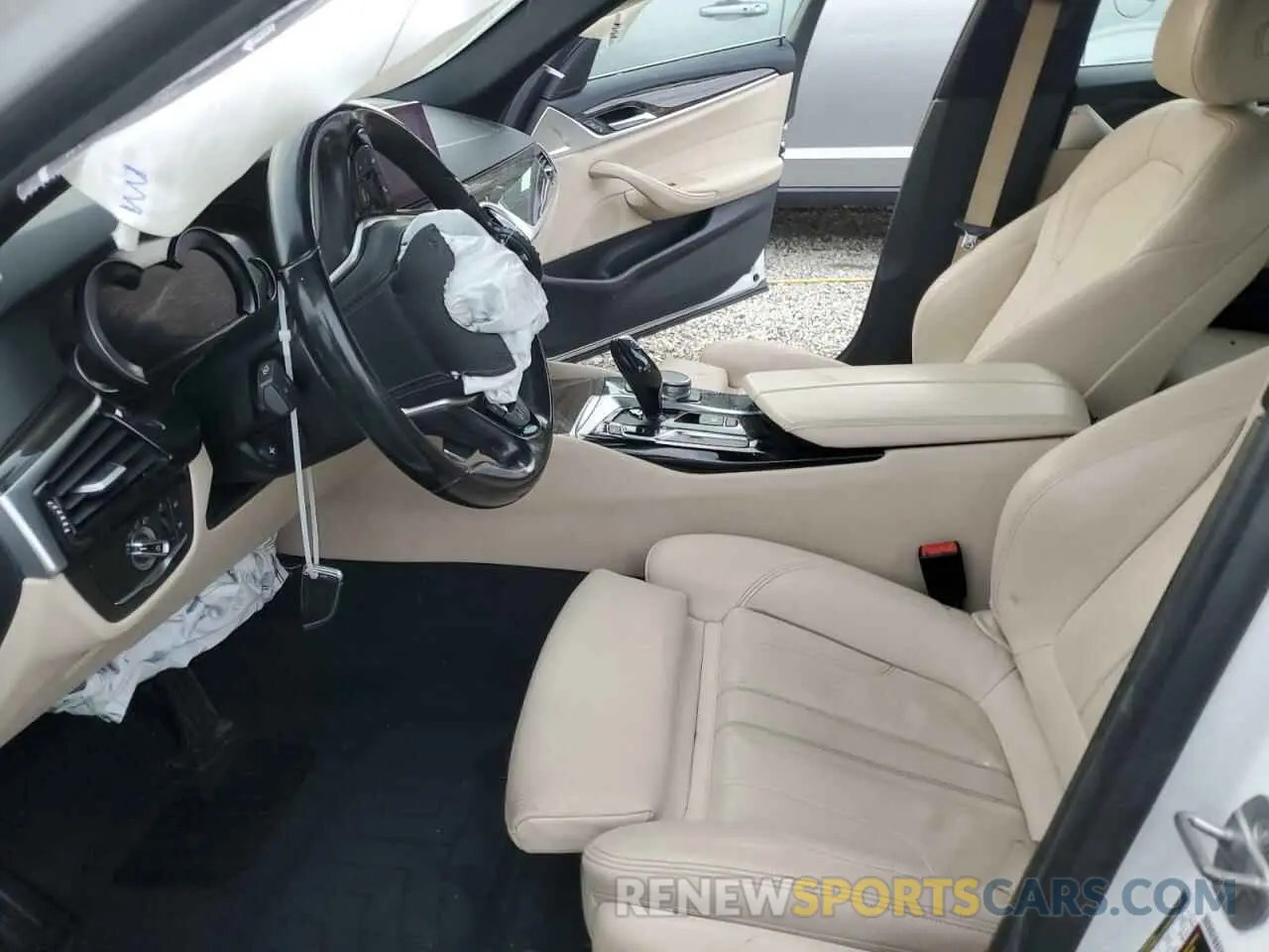 7 Фотография поврежденного автомобиля WBAJA5C52KBX87642 BMW 5 SERIES 2019