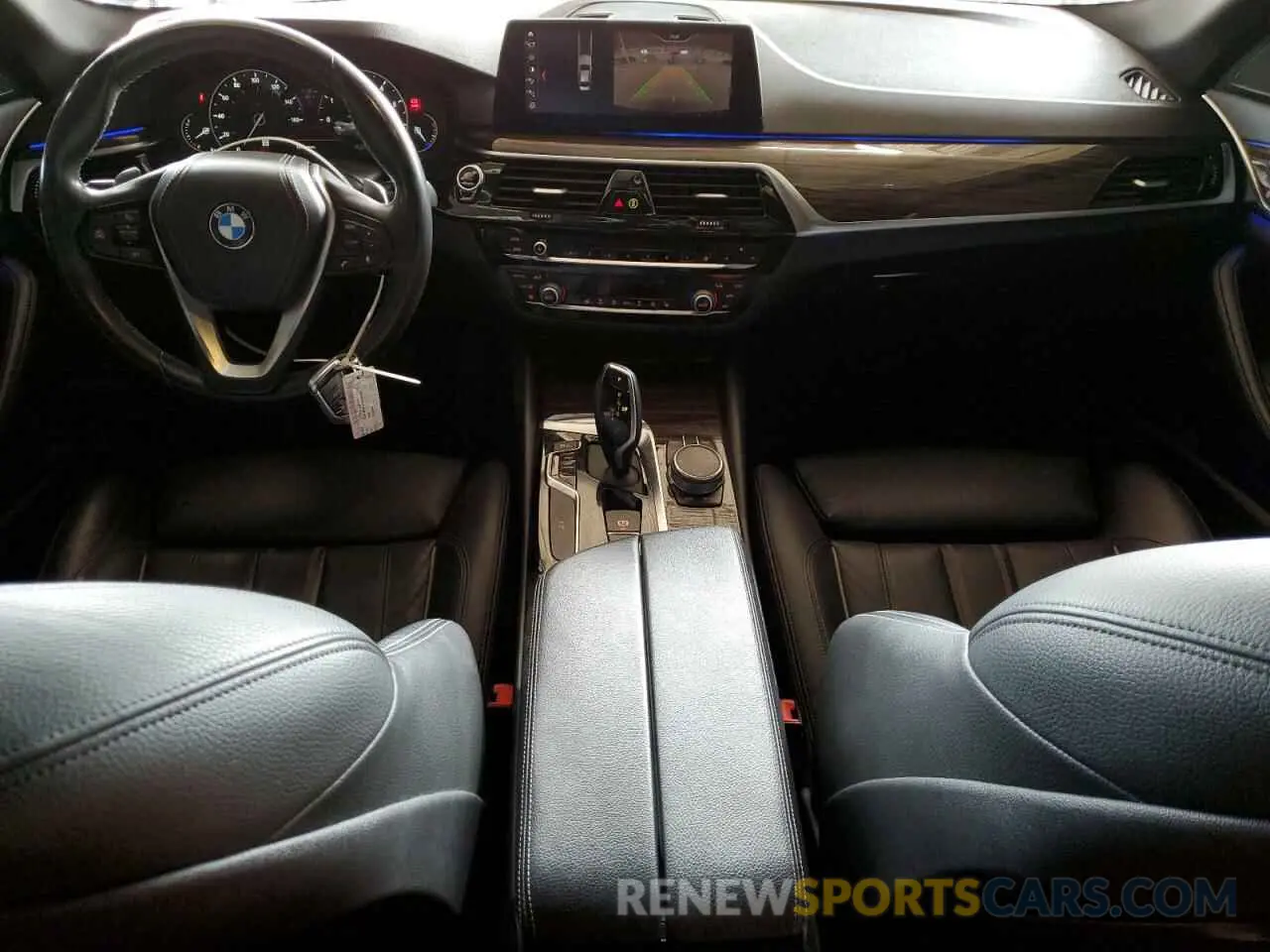 8 Photograph of a damaged car WBAJA5C52KWW01106 BMW 5 SERIES 2019