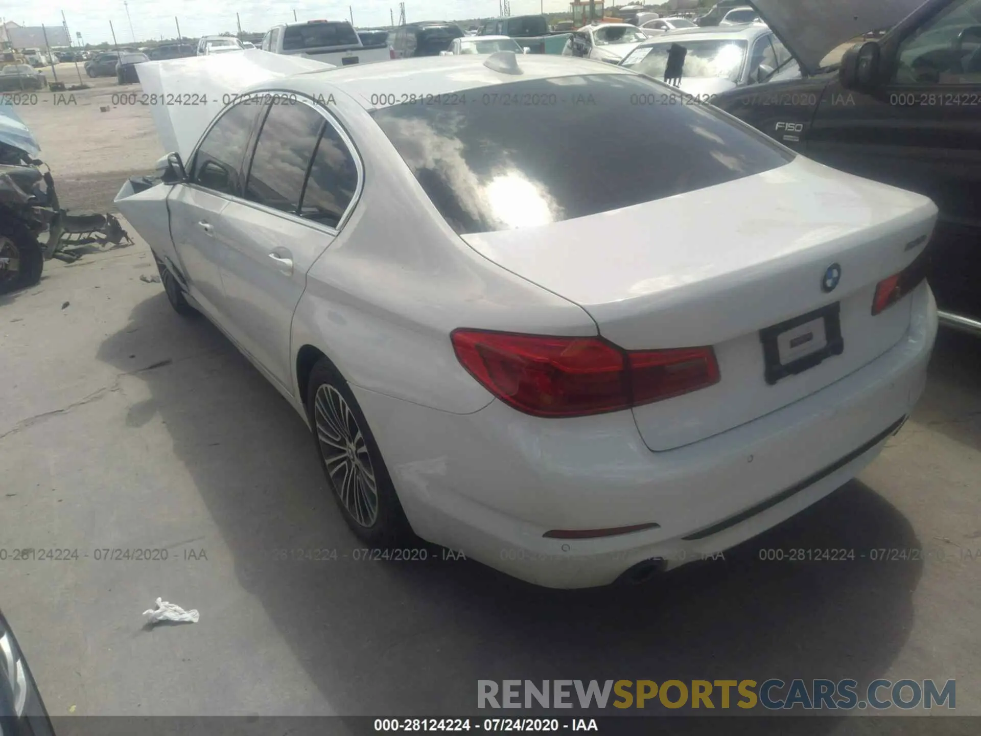 3 Photograph of a damaged car WBAJA5C52KWW11277 BMW 5 SERIES 2019