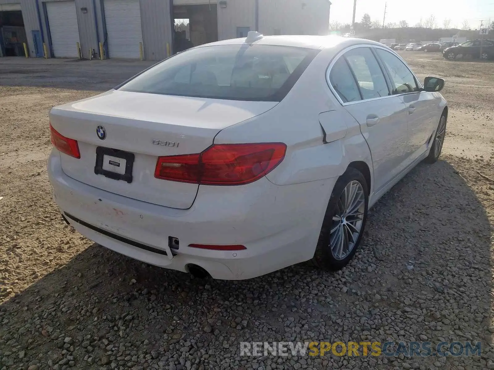 4 Photograph of a damaged car WBAJA5C53KBX46680 BMW 5 SERIES 2019