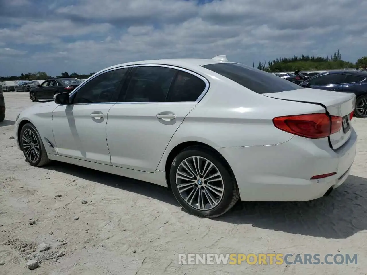 2 Photograph of a damaged car WBAJA5C54KWW26606 BMW 5 SERIES 2019